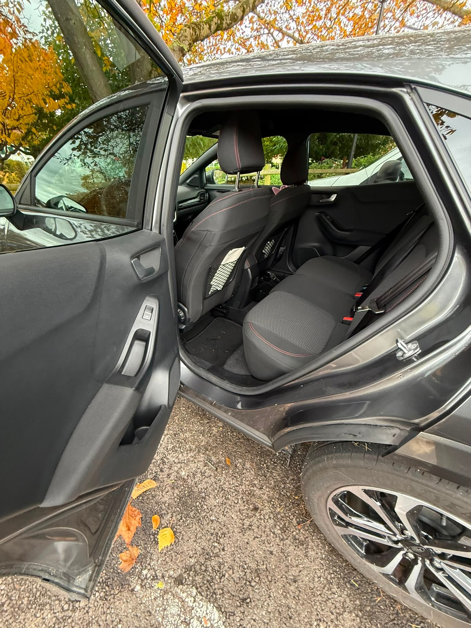 FORD 1.0 EcoB Hybrid 125 ST-Line Design-image-13