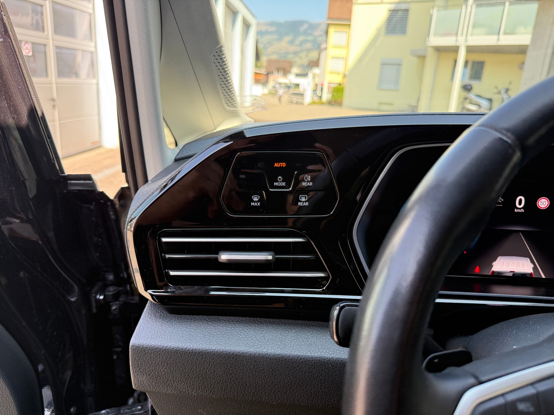 VW Caddy Maxi 1.5 TSI Style DSG *5+1 Plätzer*-image-23