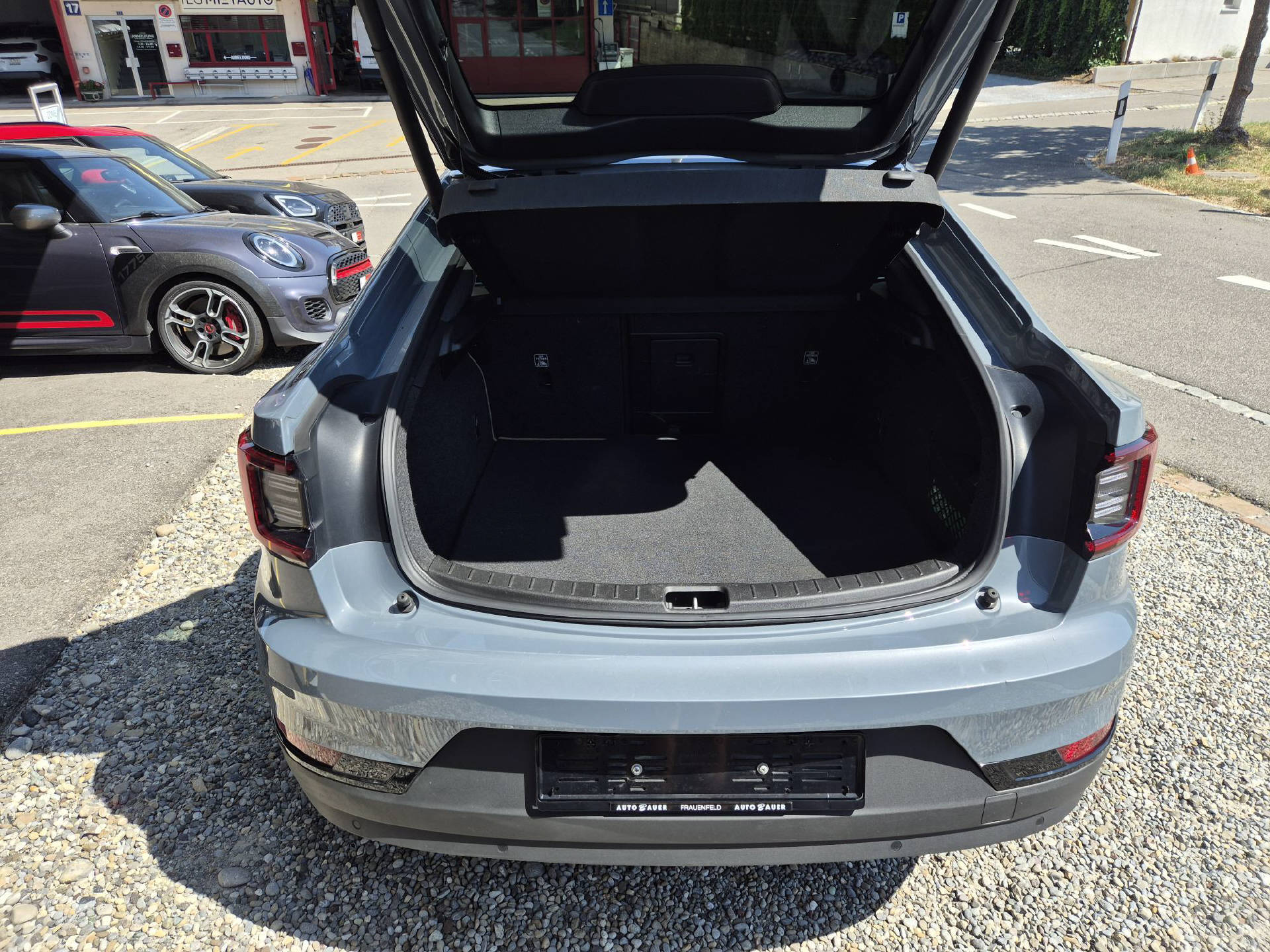 POLESTAR 2 Long Range Dual Motor 421 PS 82 kWh-image-6