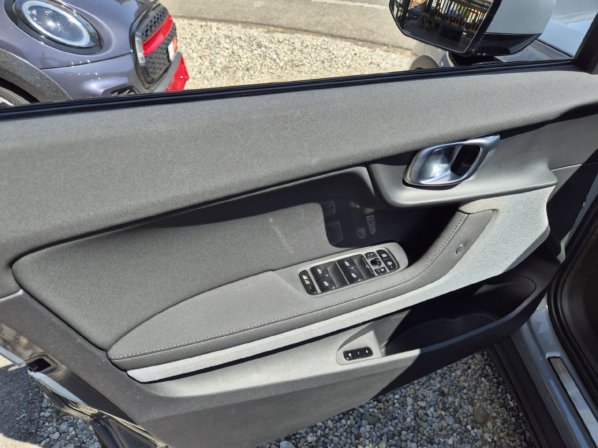 POLESTAR 2 Long Range Dual Motor 421 PS 82 kWh-image-13
