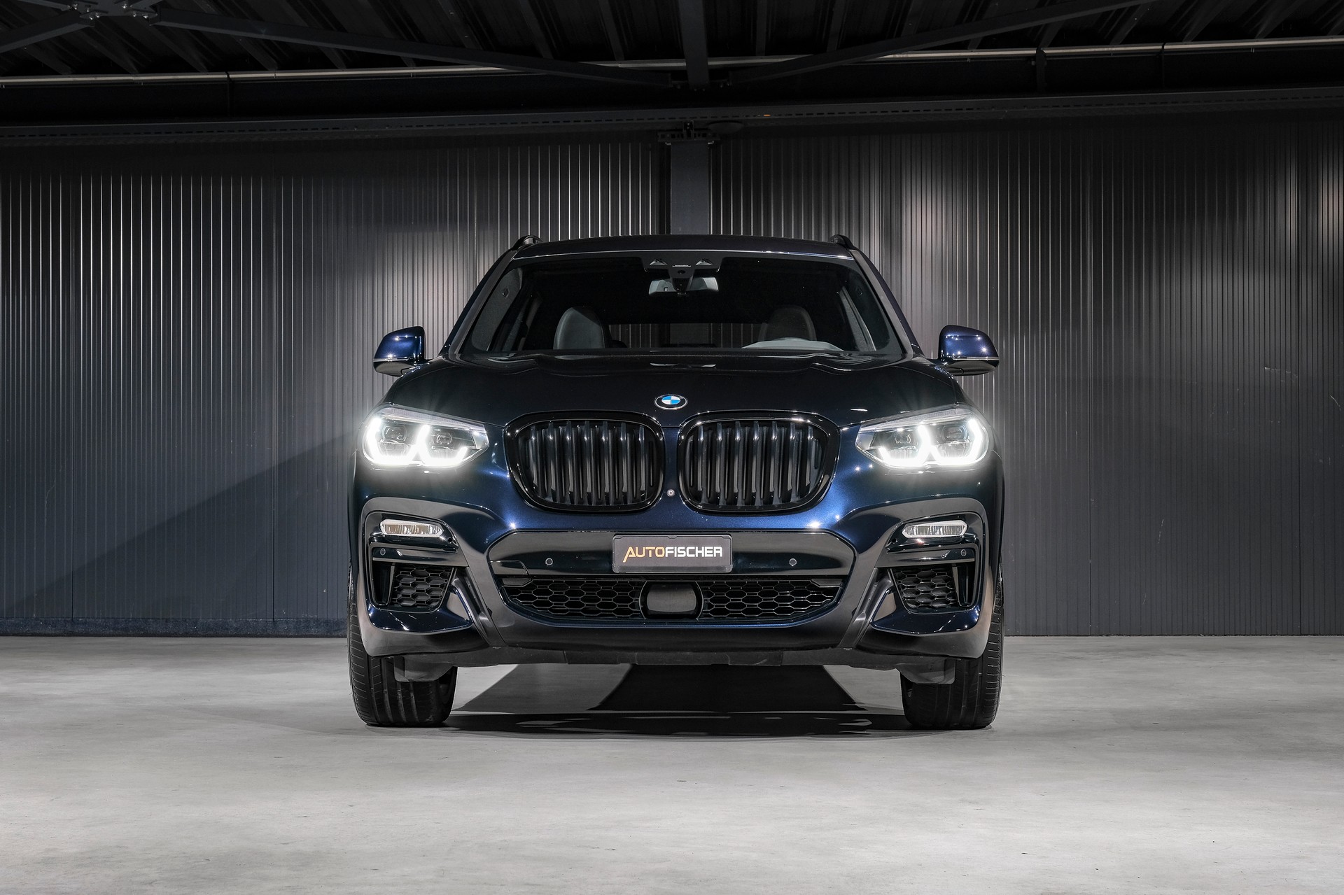 BMW X3 xDrive M40i Steptronic-showroom-element-2