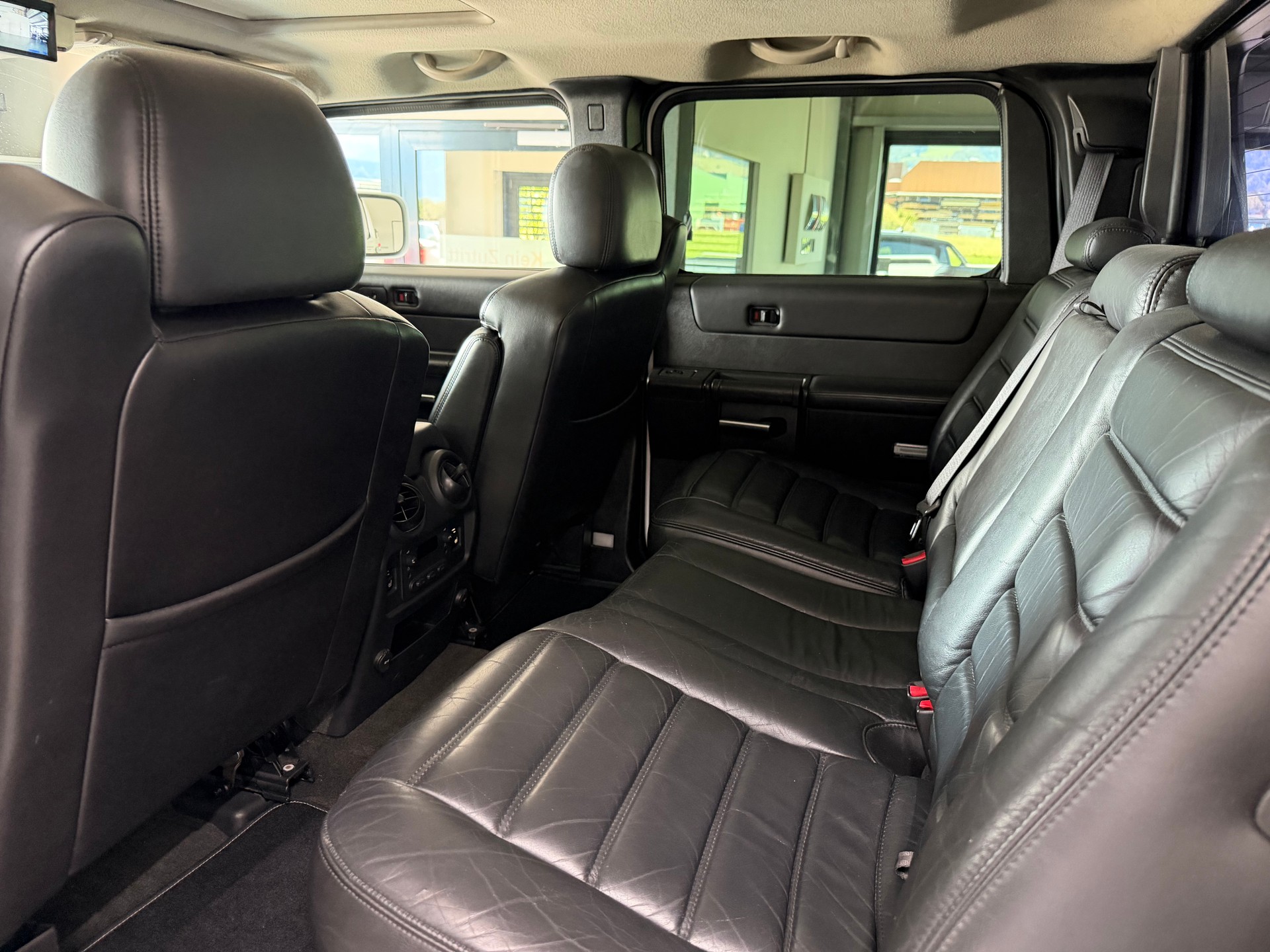 HUMMER H2 6.0 Luxury-image-12