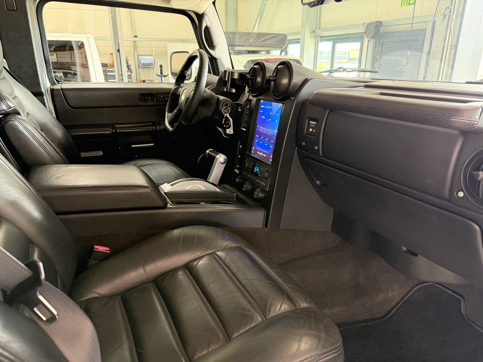HUMMER H2 6.0 Luxury-image-14
