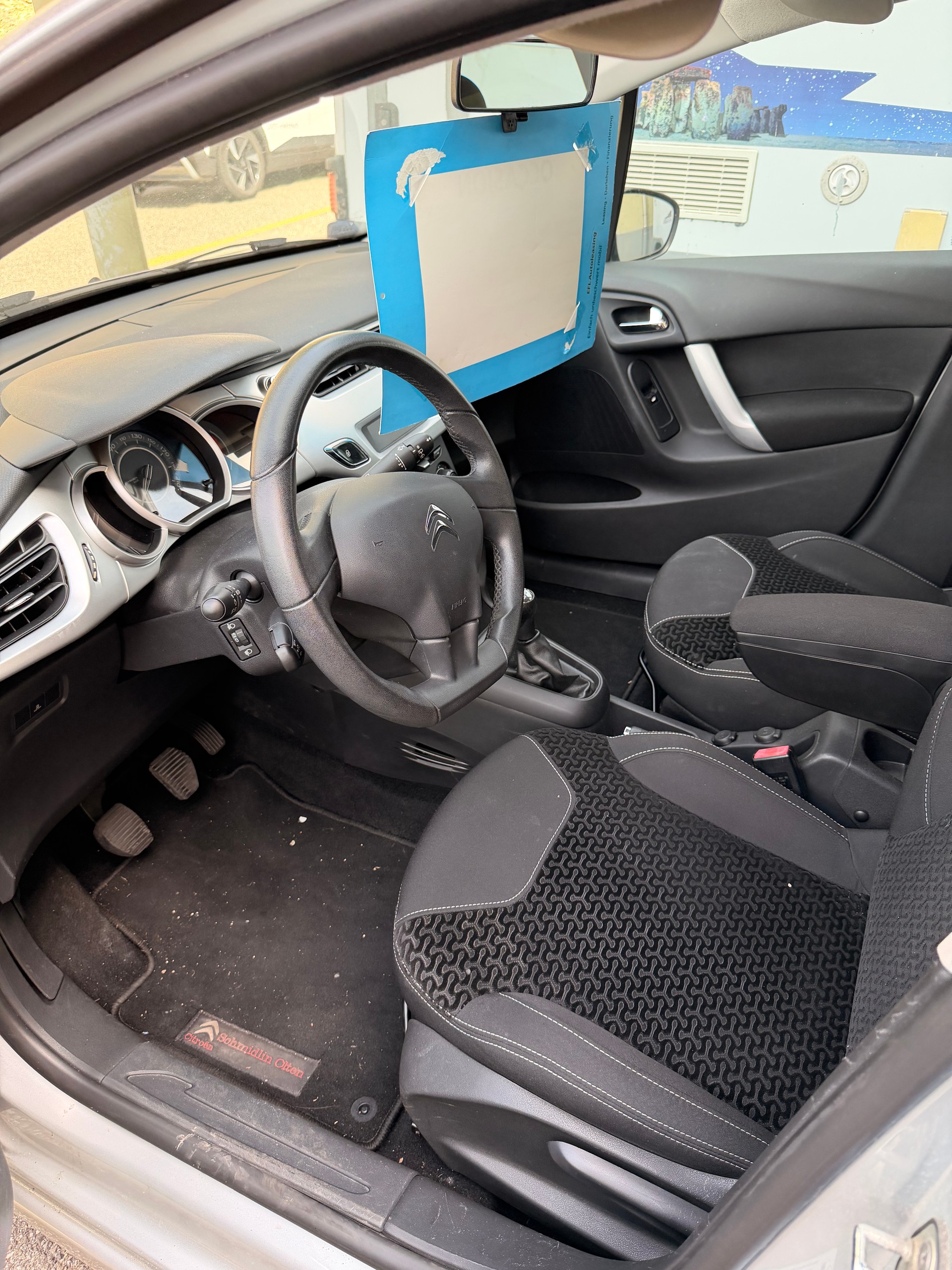 CITROEN C3 1.4i 16V Chic-image-6