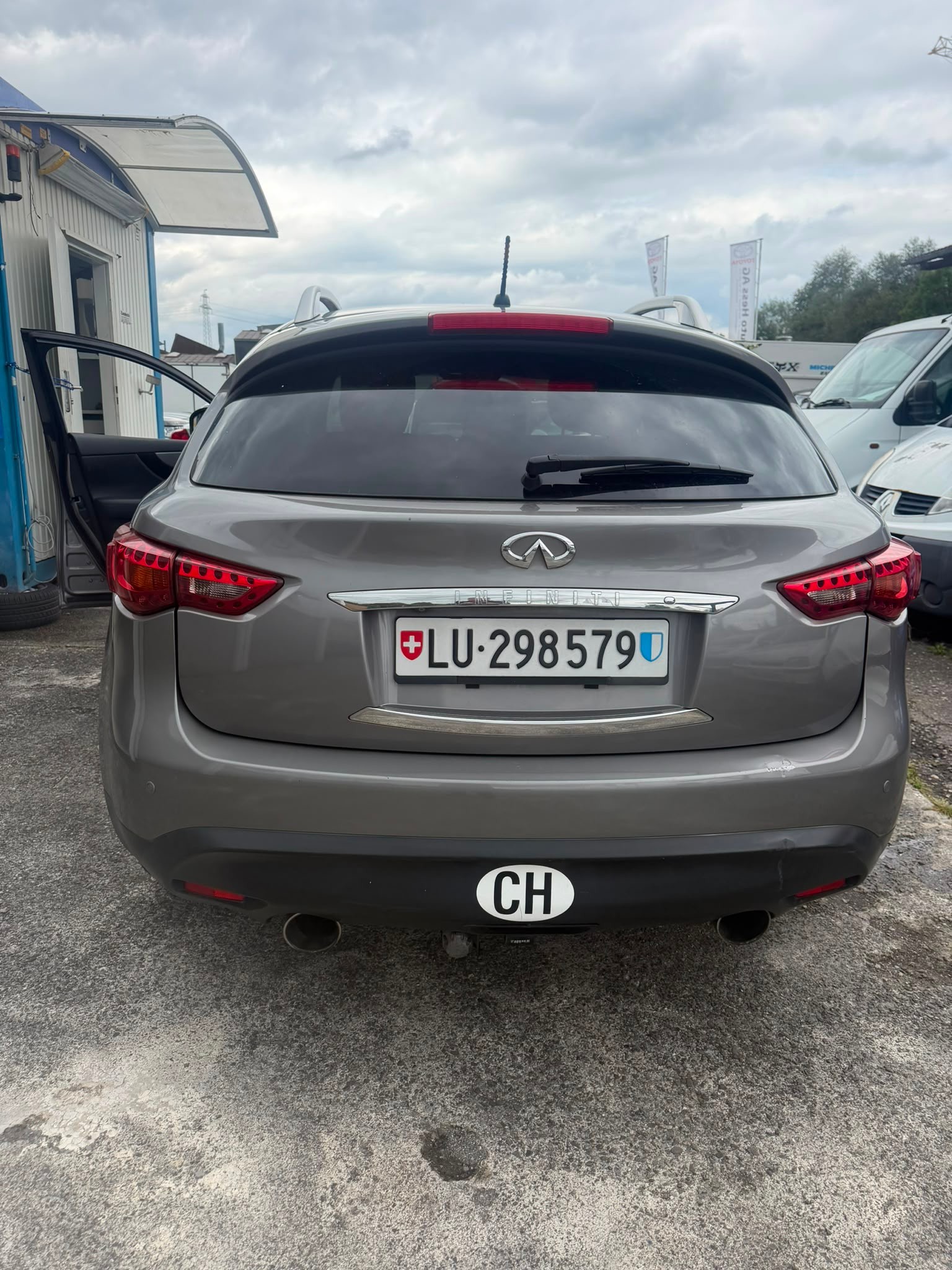 INFINITI-image-6
