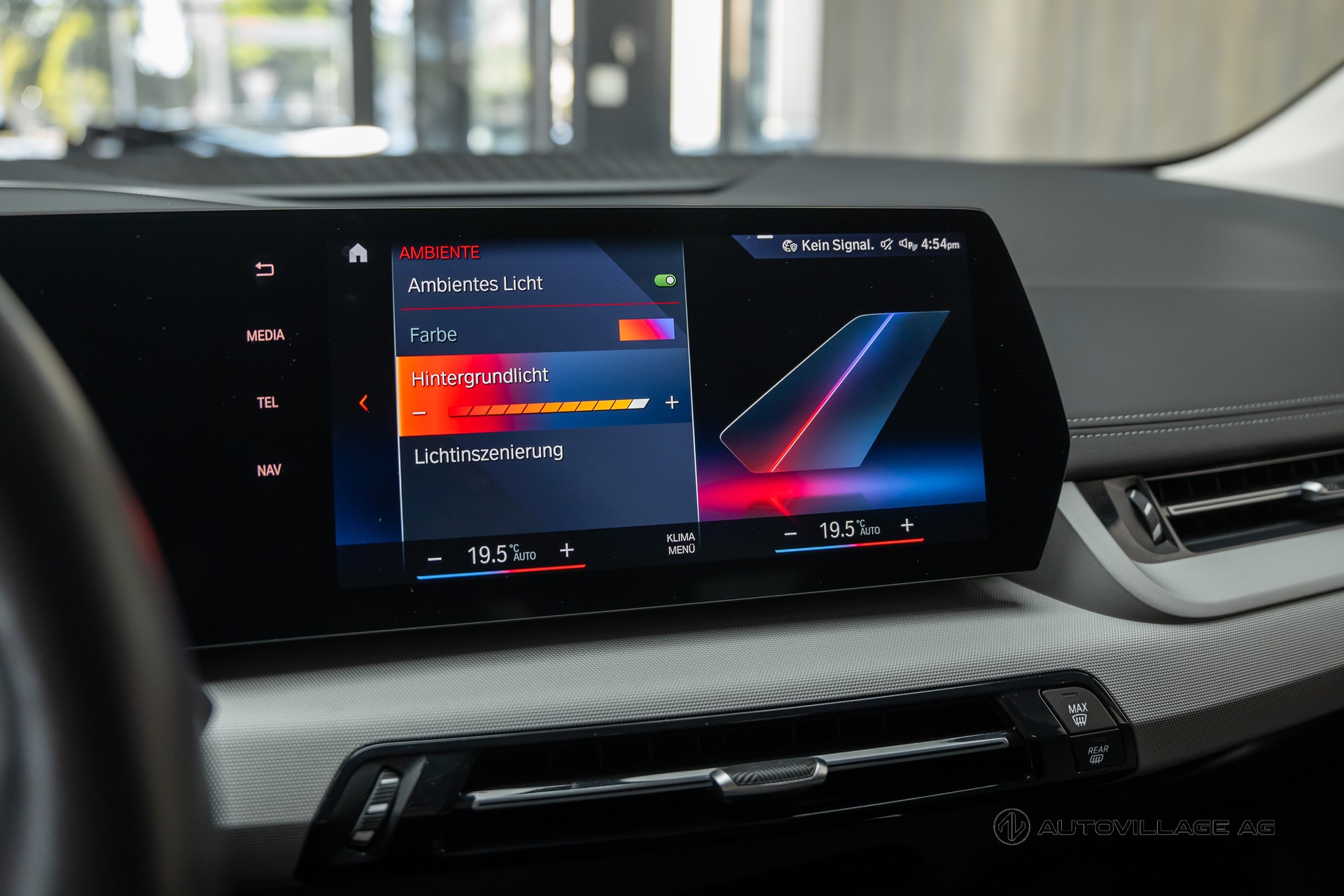 BMW 225e xDrive Active Tourer-image-13