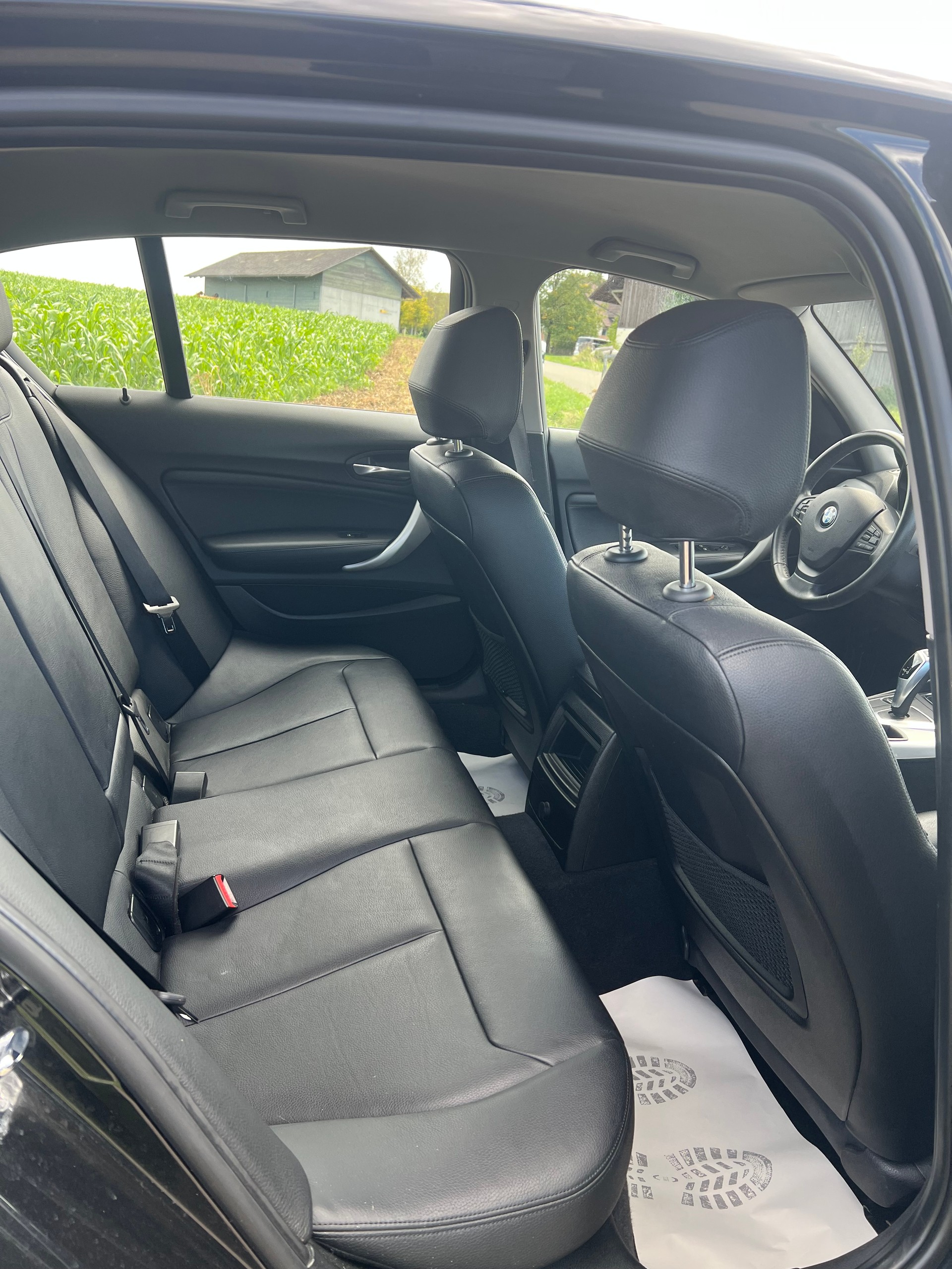 BMW 116i Steptronic-image-13
