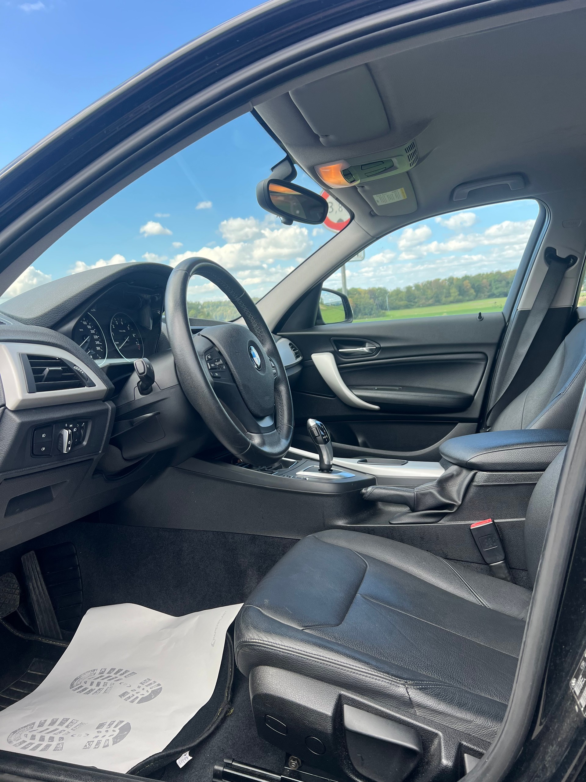 BMW 116i Steptronic-image-9