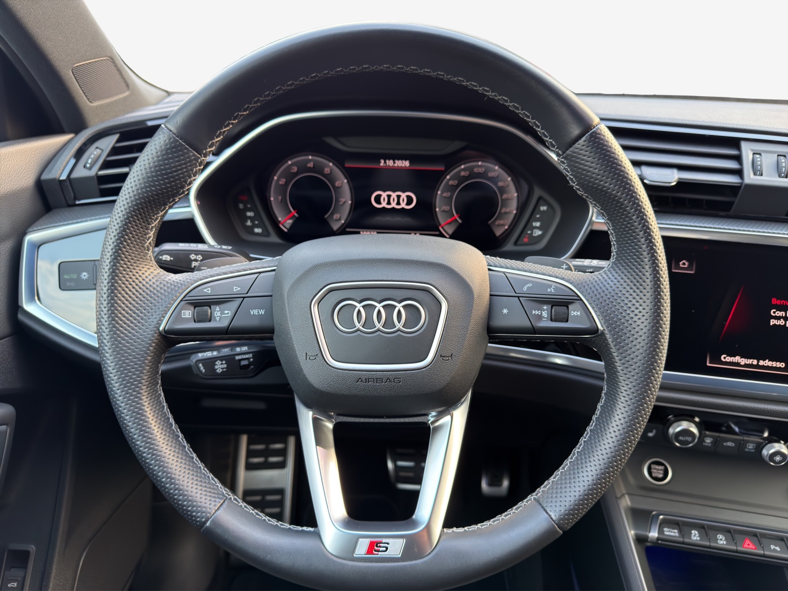 AUDI Q3 Sportback 35 TFSI S line Attraction S-tronic-image-9