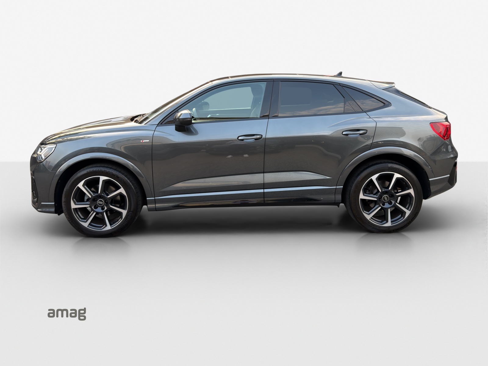 AUDI Q3 Sportback 35 TFSI S line Attraction S-tronic-image-1