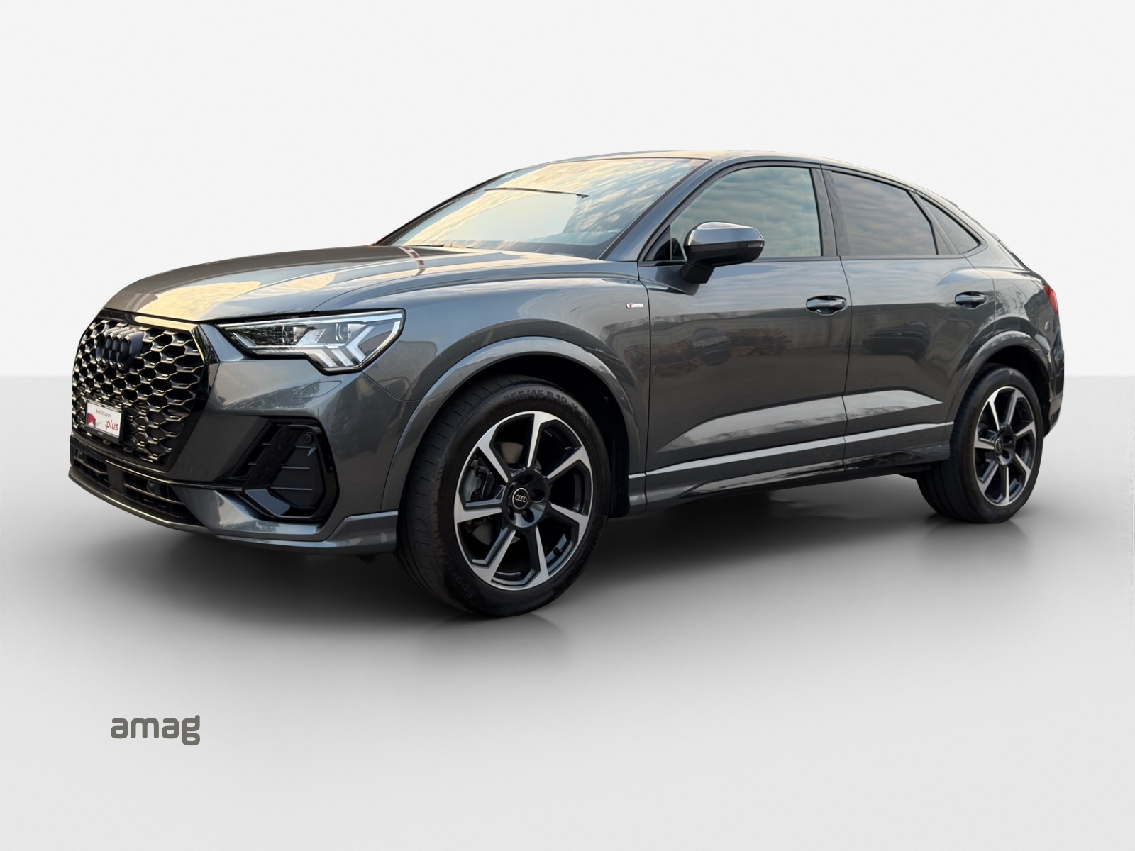 AUDI Q3 Sportback 35 TFSI S line Attraction S-tronic-image-0
