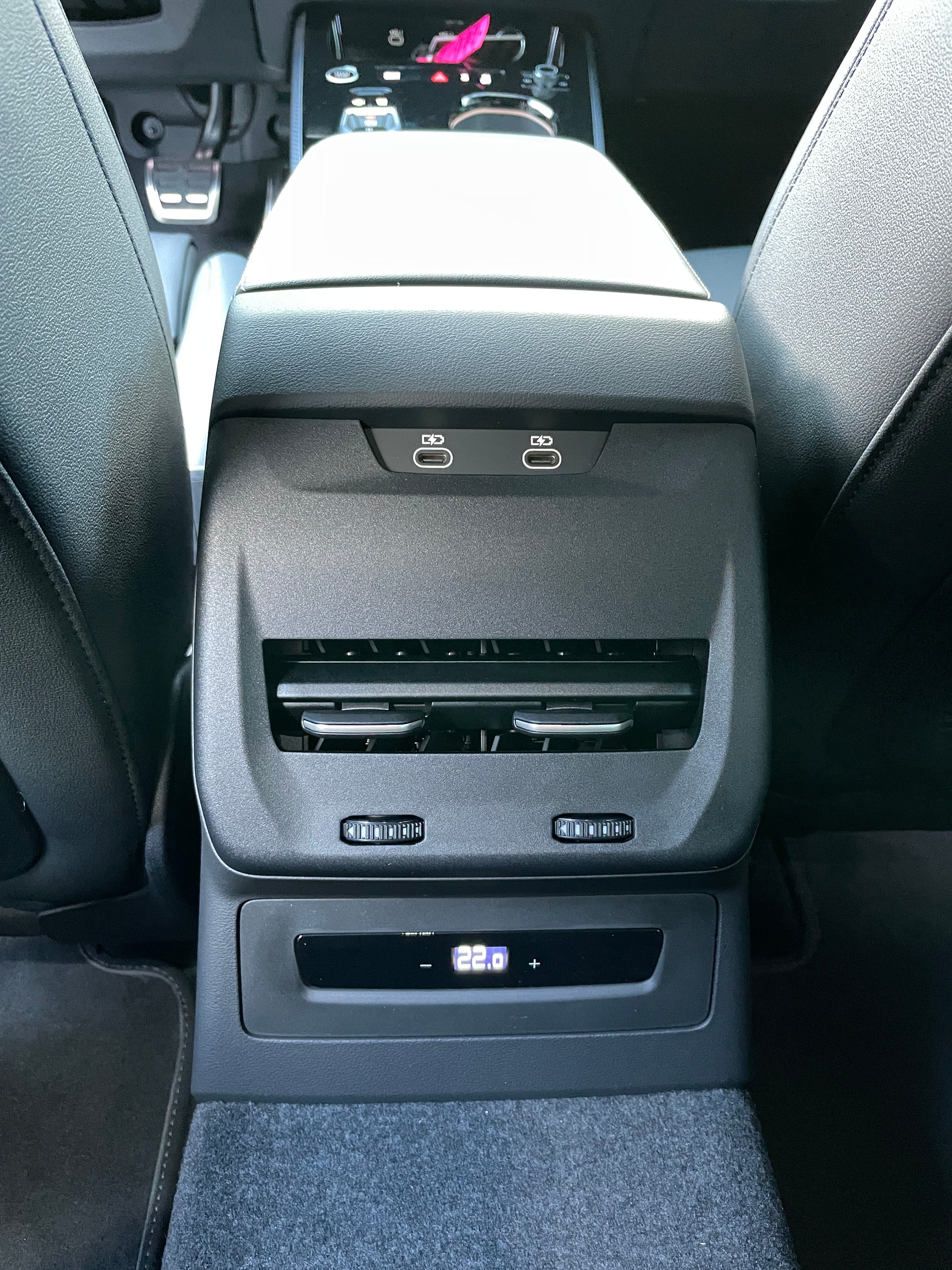 AUDI A5 Avant 2.0 TDI quattro S tronic-image-17