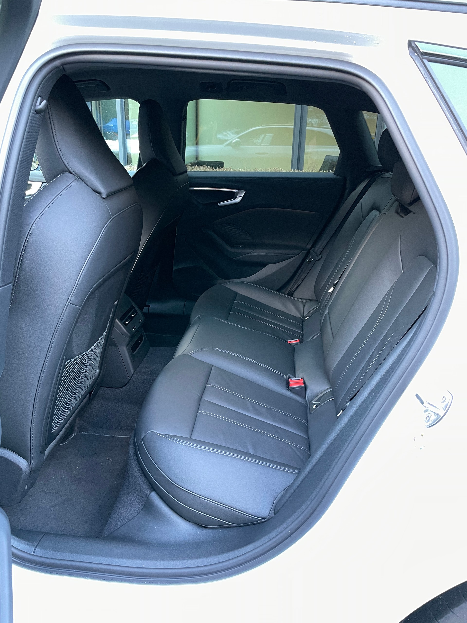 AUDI A5 Avant 2.0 TDI quattro S tronic-image-14