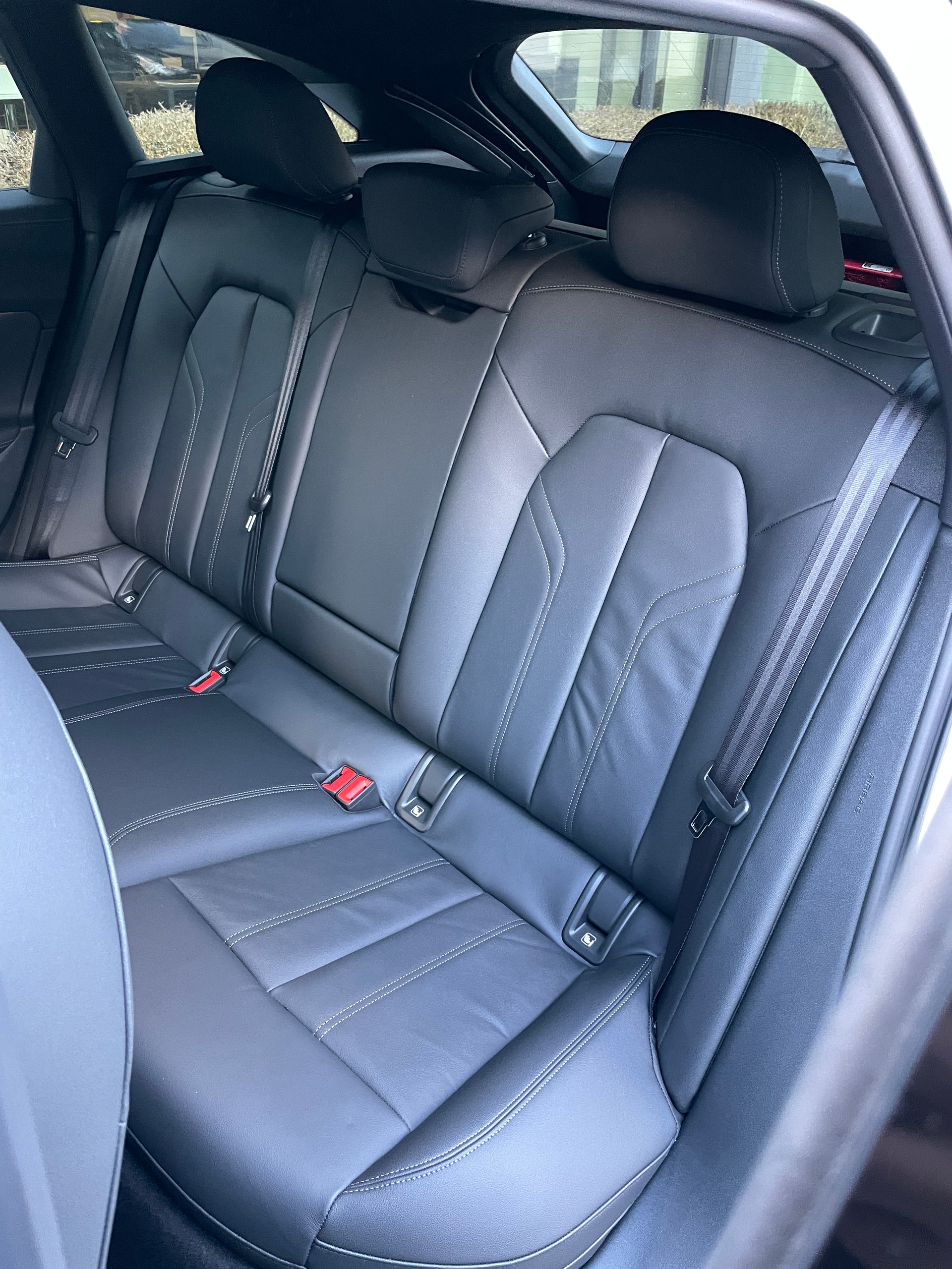 AUDI A5 Avant 2.0 TDI quattro S tronic-image-13