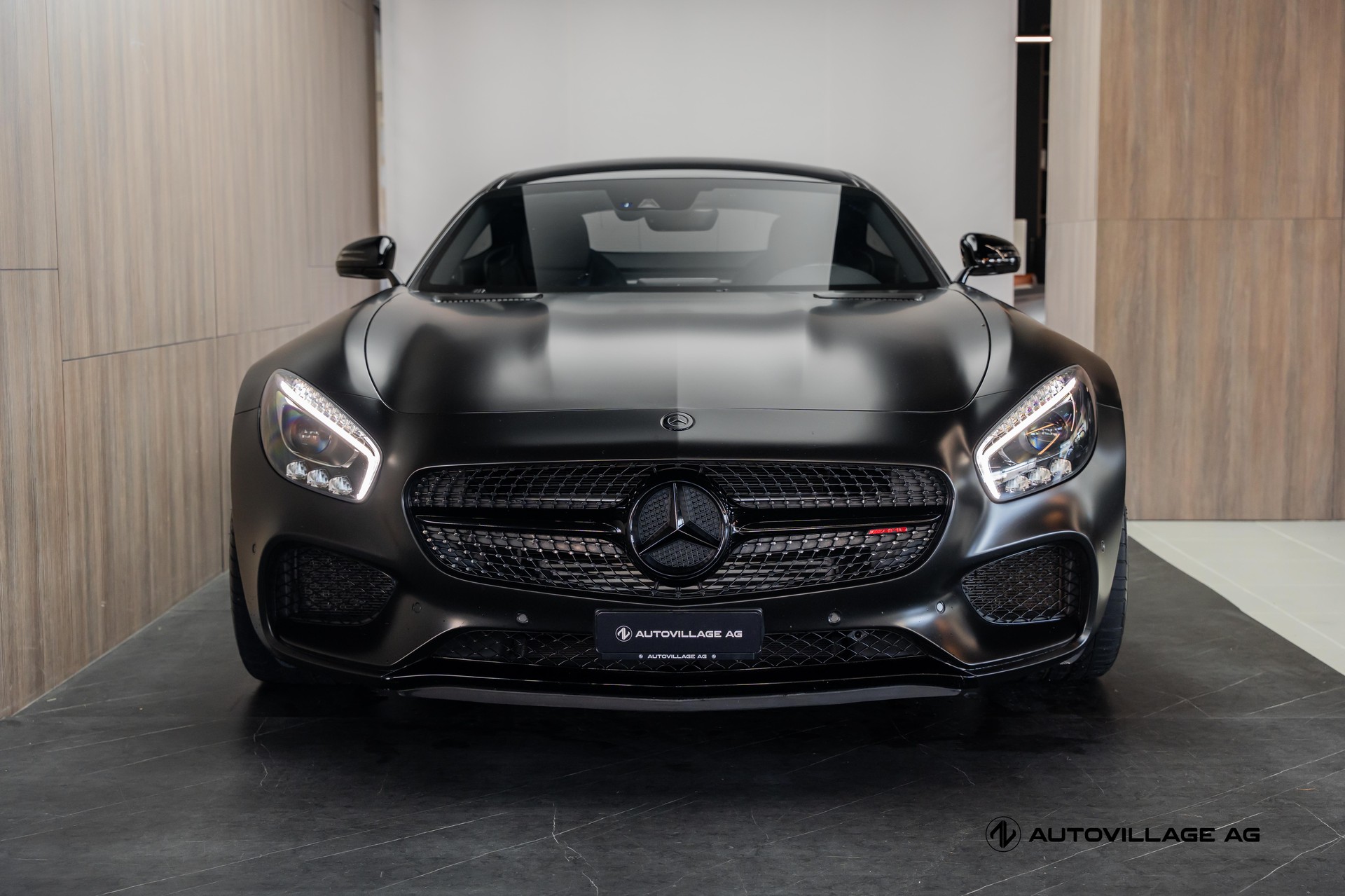 MERCEDES-BENZ AMG GT S Speedshift DCT-image-21
