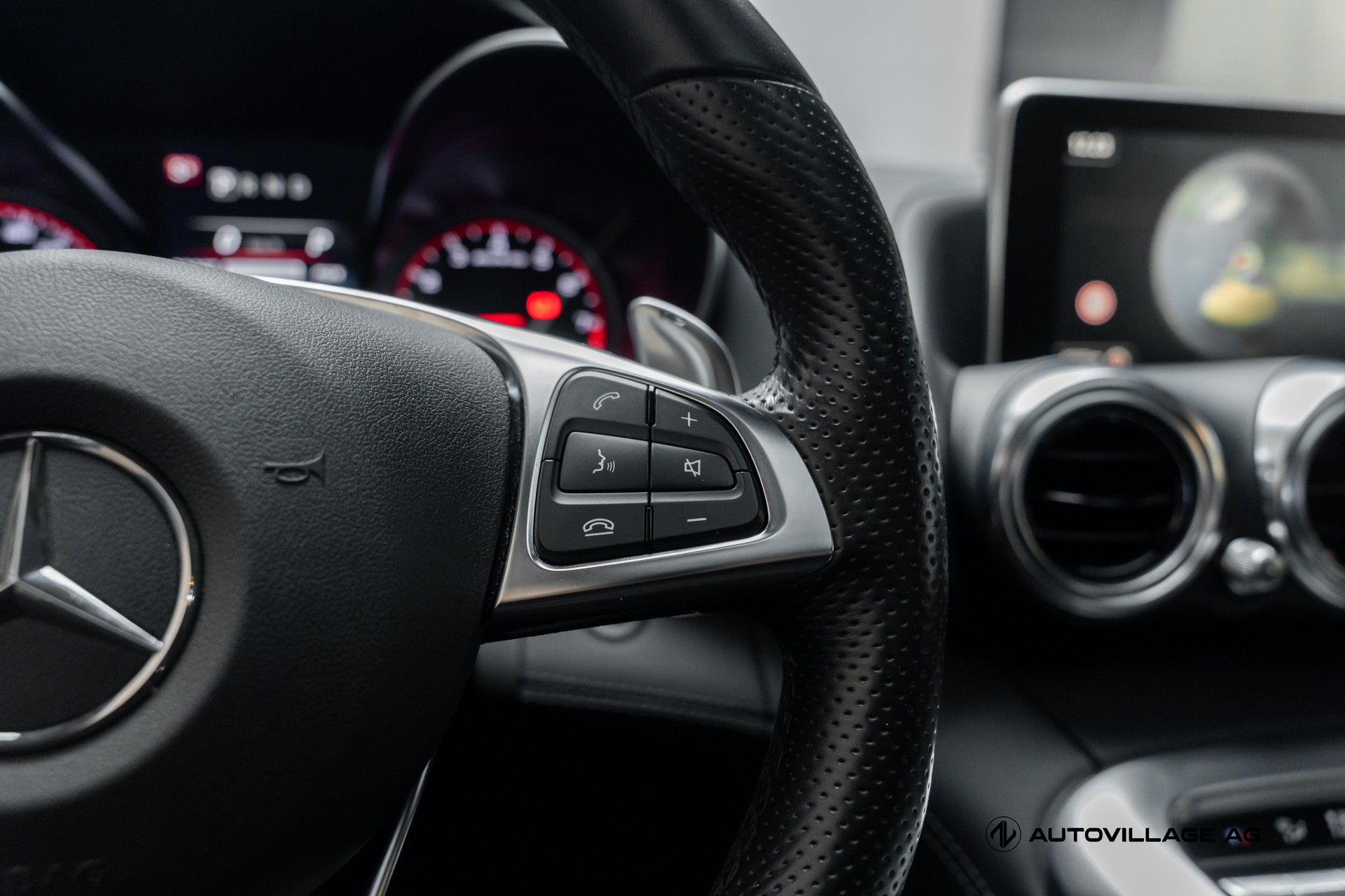 MERCEDES-BENZ AMG GT S Speedshift DCT-image-14