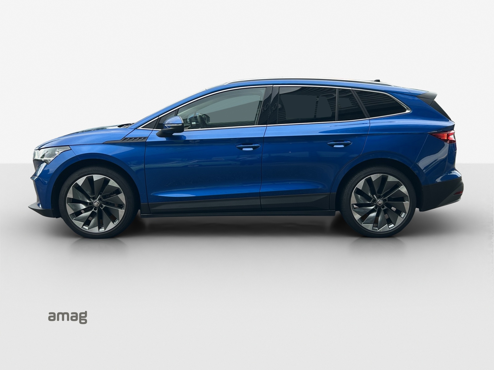 SKODA Enyaq iV 80x-showroom-element-1