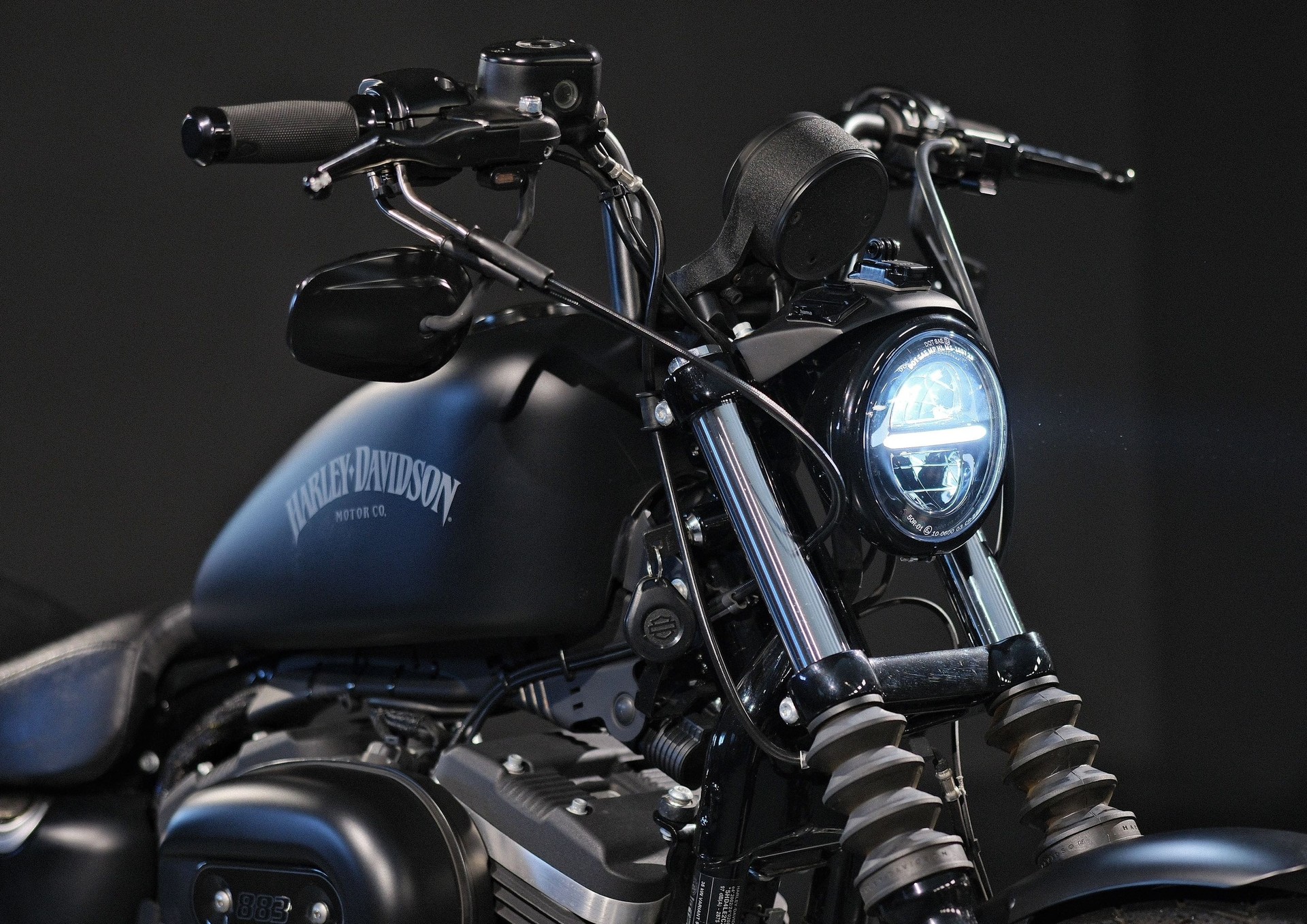 HARLEY-DAVIDSON XL 883 N Sportster Iron ABS-image-6
