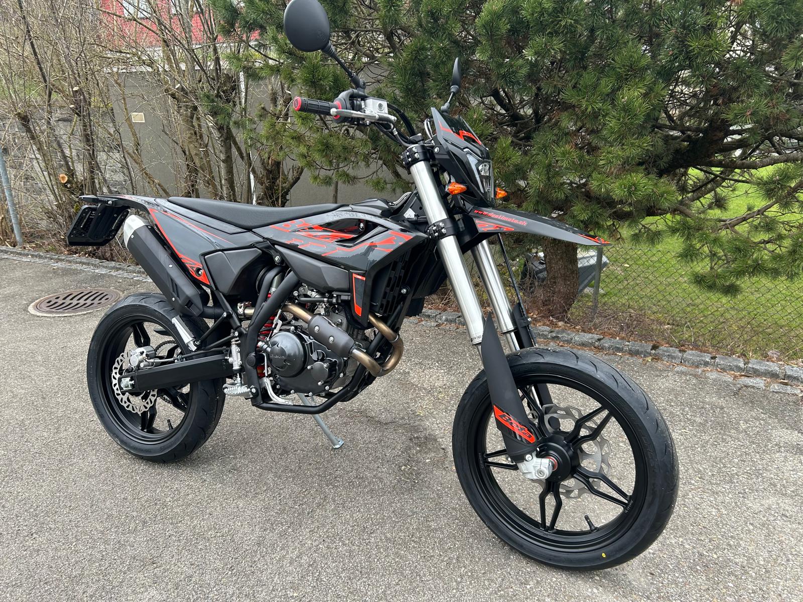 BETA RR 125-4T LC Motard-image-2