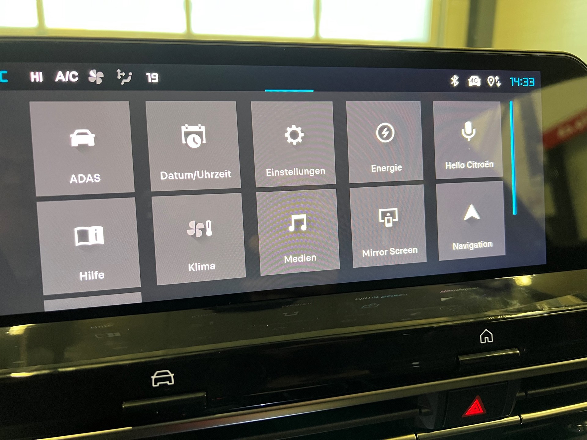 CITROEN C5 X 1.6i PHEV Feel Pack e-EAT8-image-13
