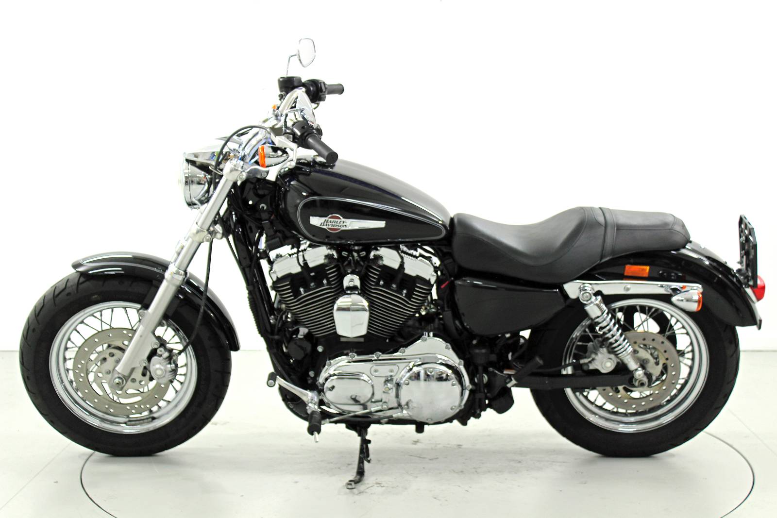 HARLEY-DAVIDSON XL 1200 C-image-4
