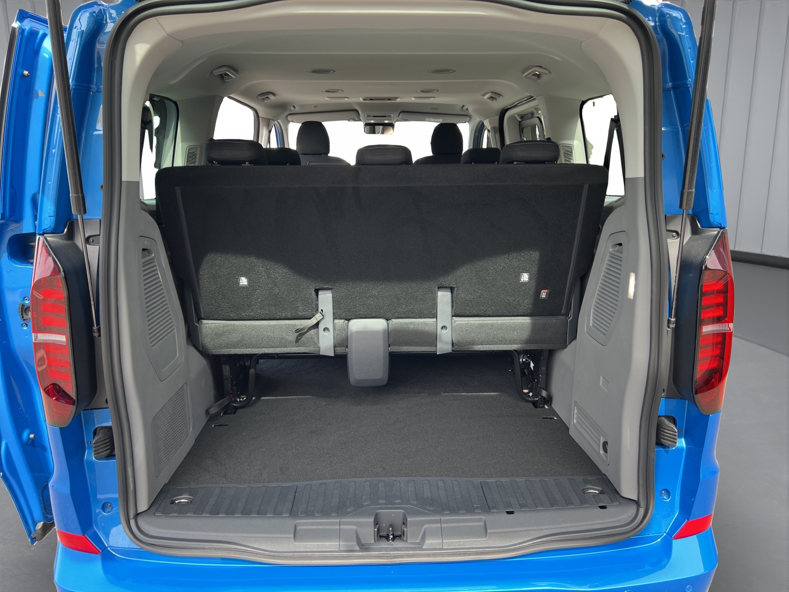 VW Caravelle 2.0 TDI Aut.8-image-13