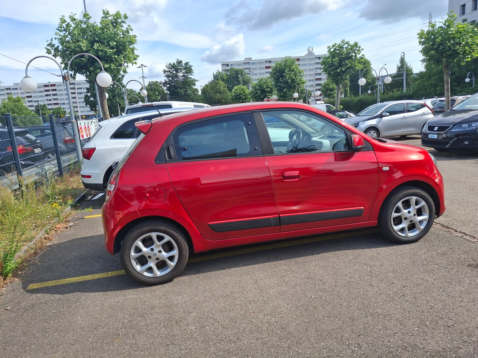 RENAULT Twingo 1.0 Intens-image-9
