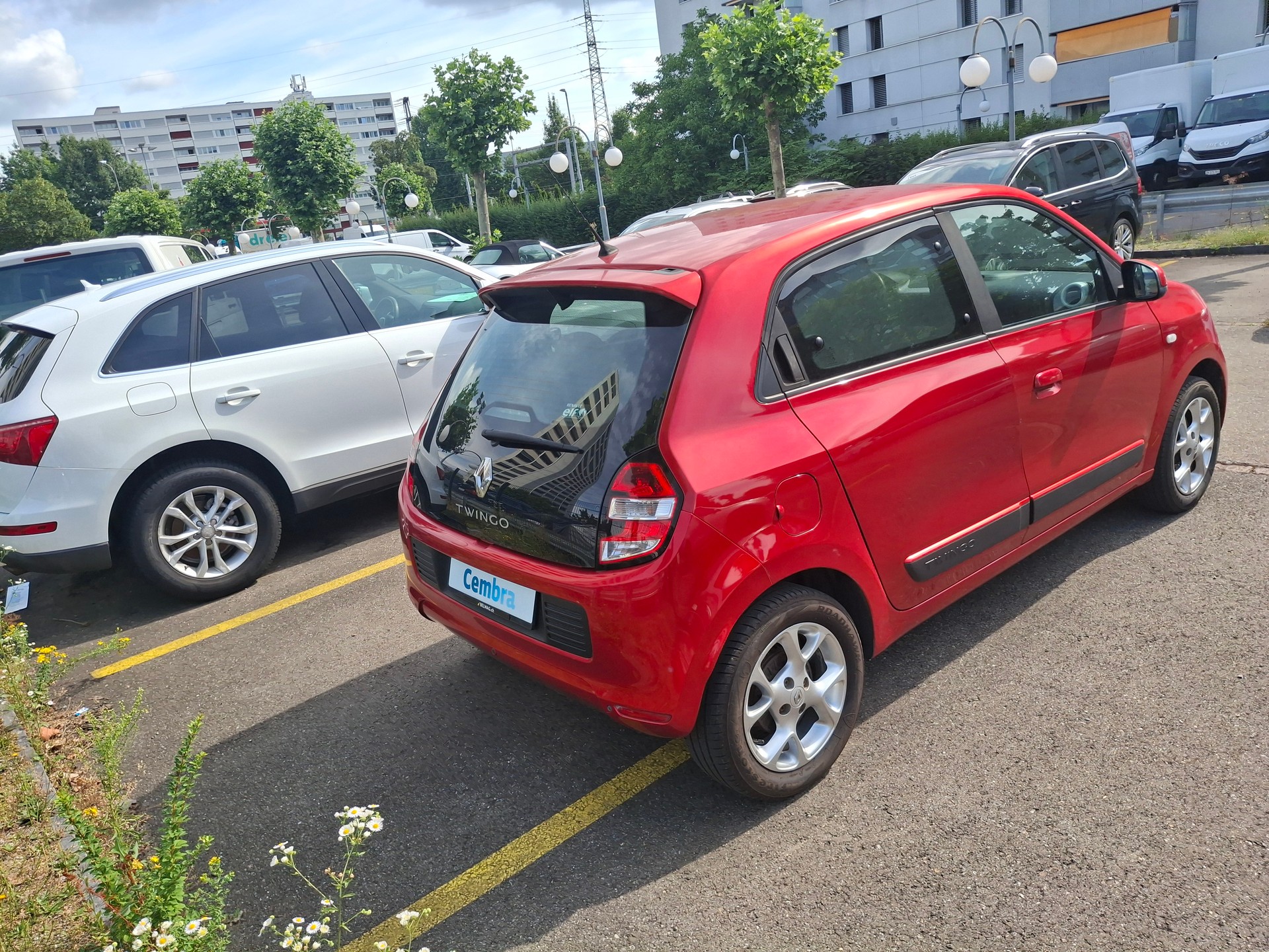 RENAULT Twingo 1.0 Intens-image-12