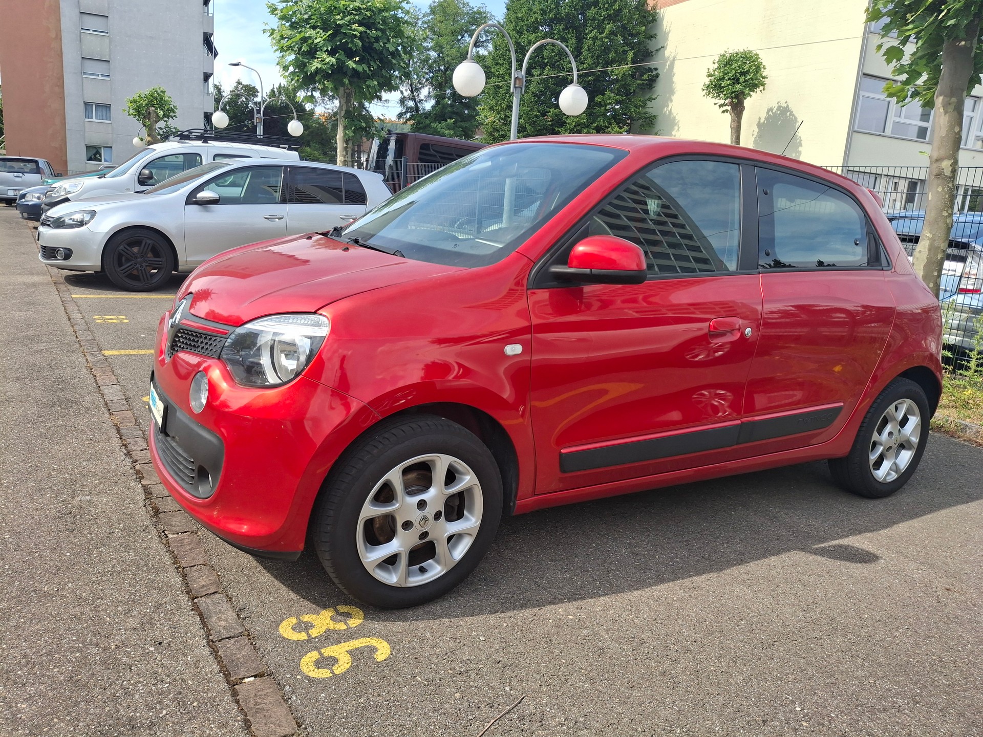 RENAULT Twingo 1.0 Intens-image-17