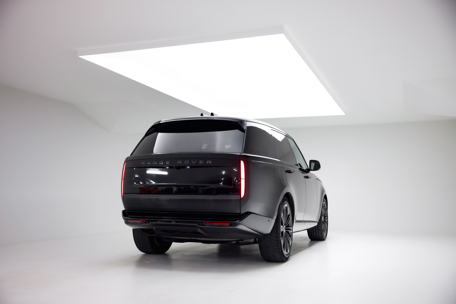LAND ROVER Range Rover D350 3.0D I6 MHEV First Edition Automatic-image-7