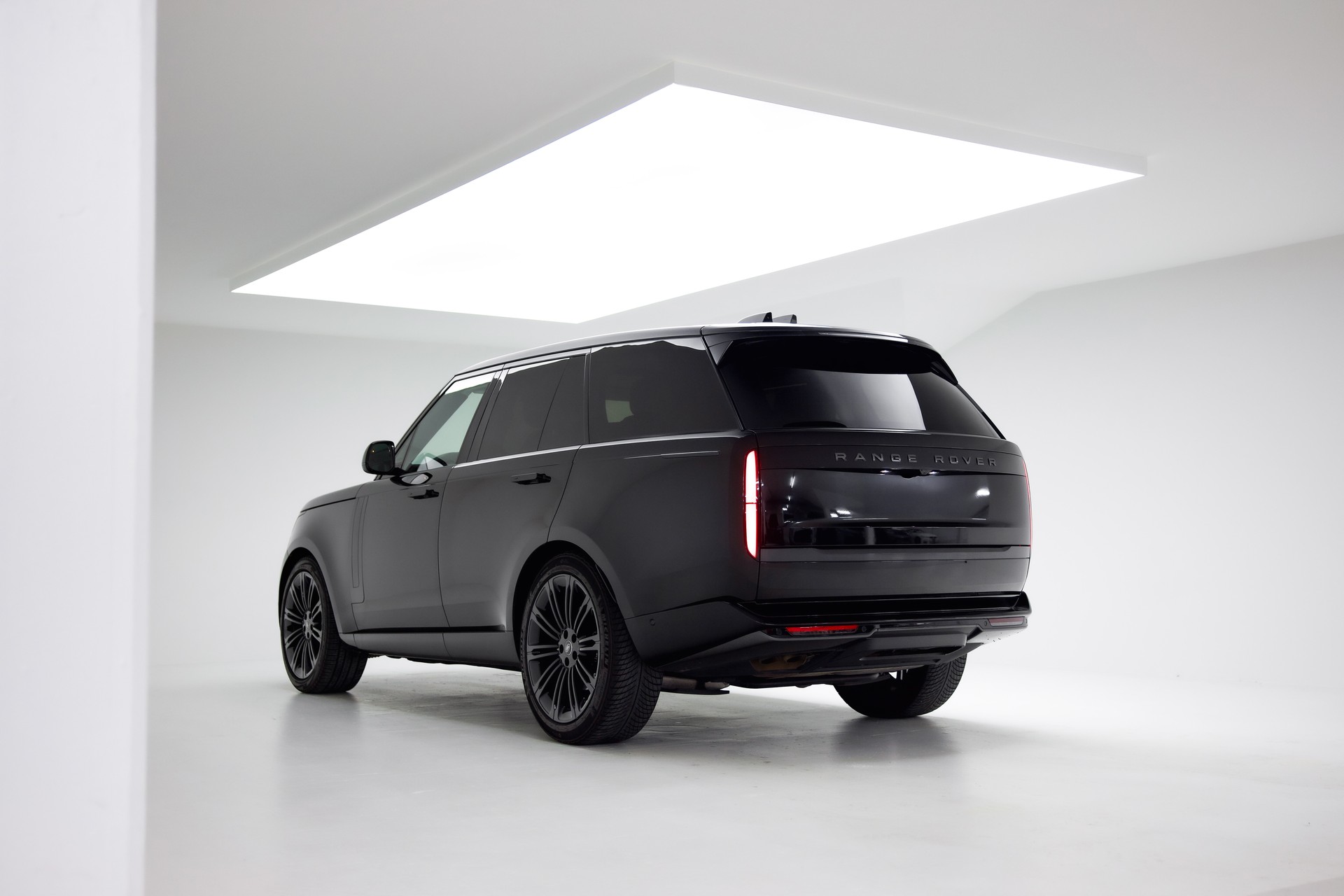 LAND ROVER Range Rover D350 3.0D I6 MHEV First Edition Automatic-image-10