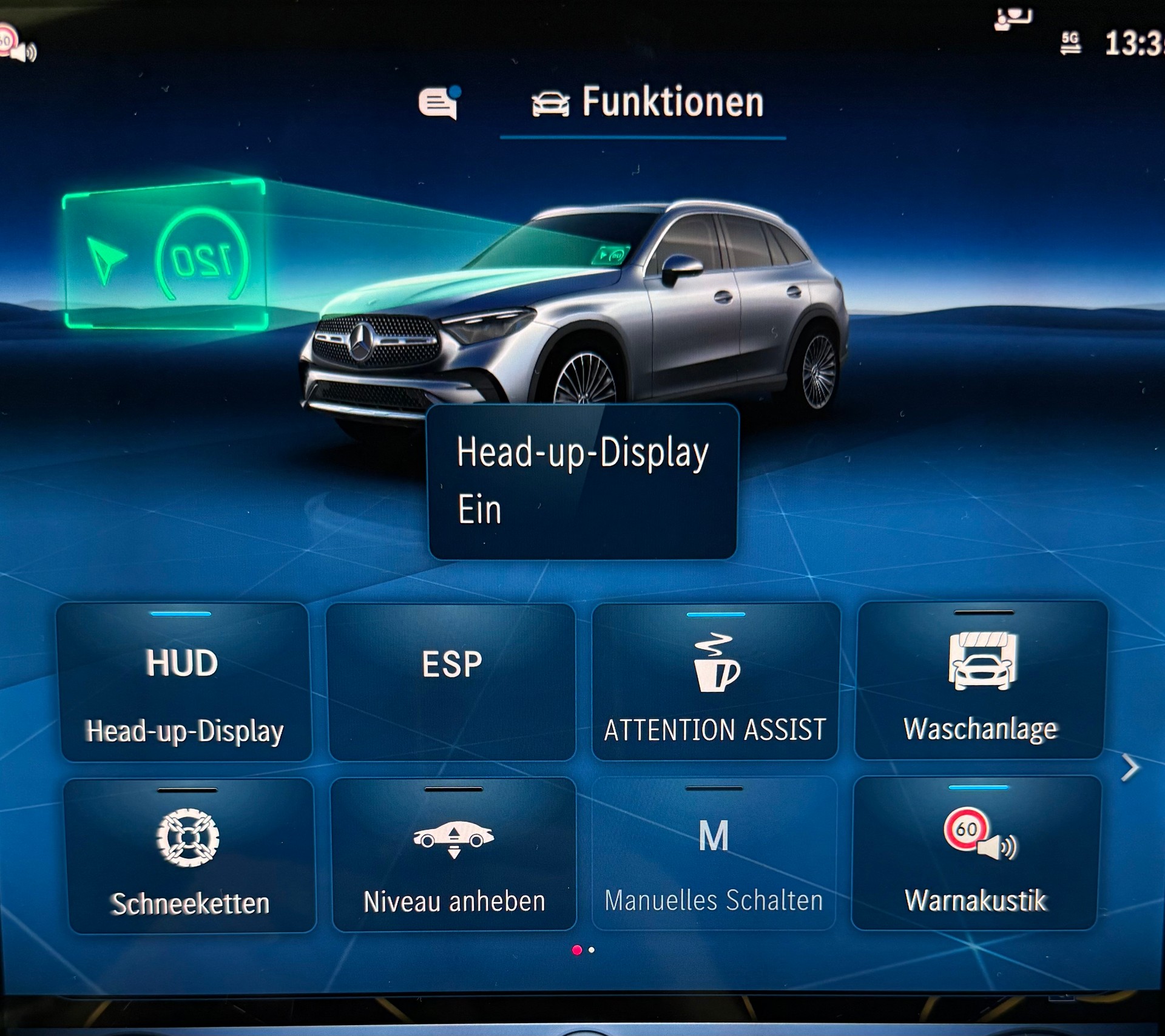 MERCEDES-BENZ GLC 300 e 4MATIC EQ Star-image-15