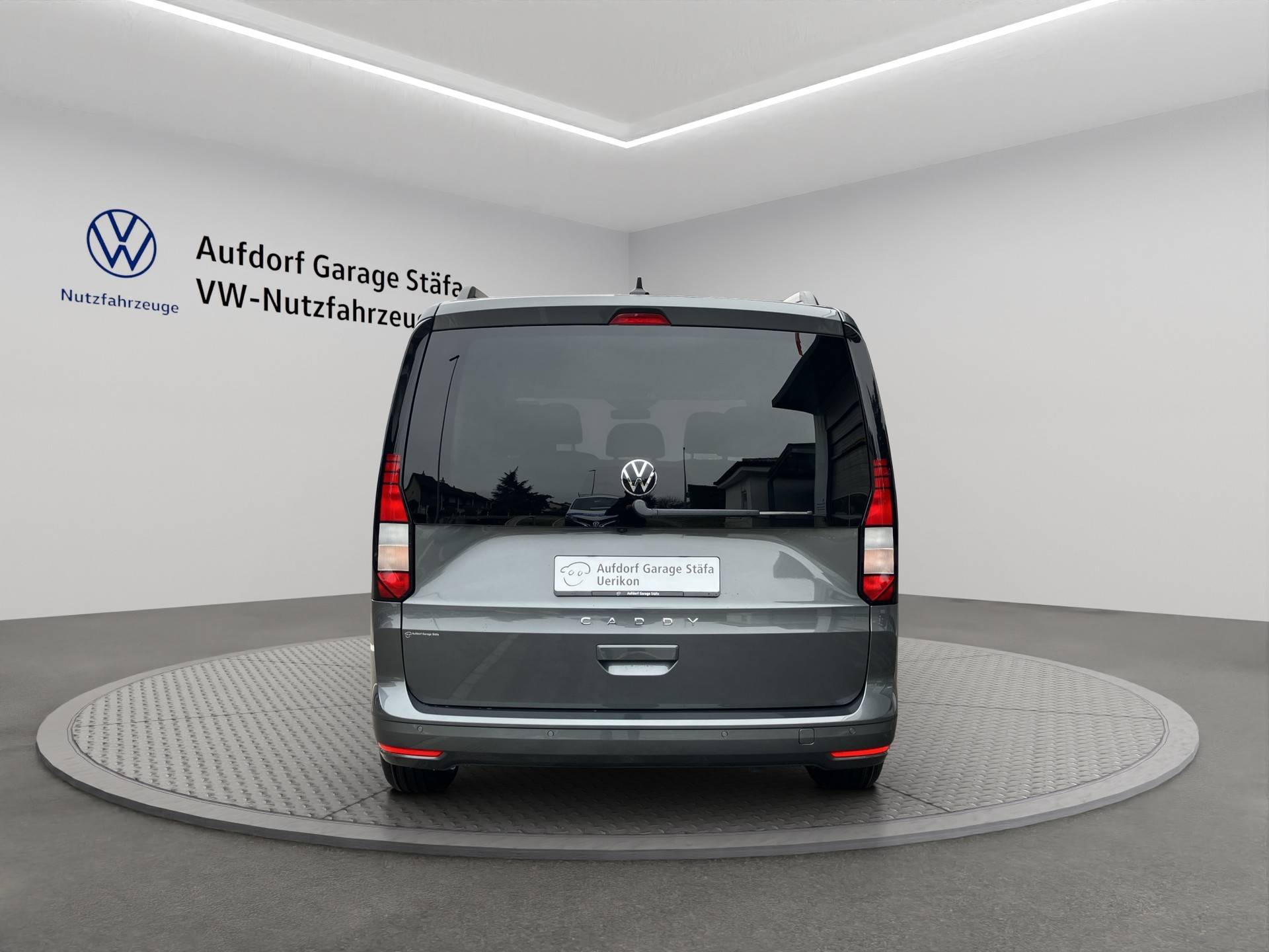 VW Caddy 1.5 TSI DSG-image-3