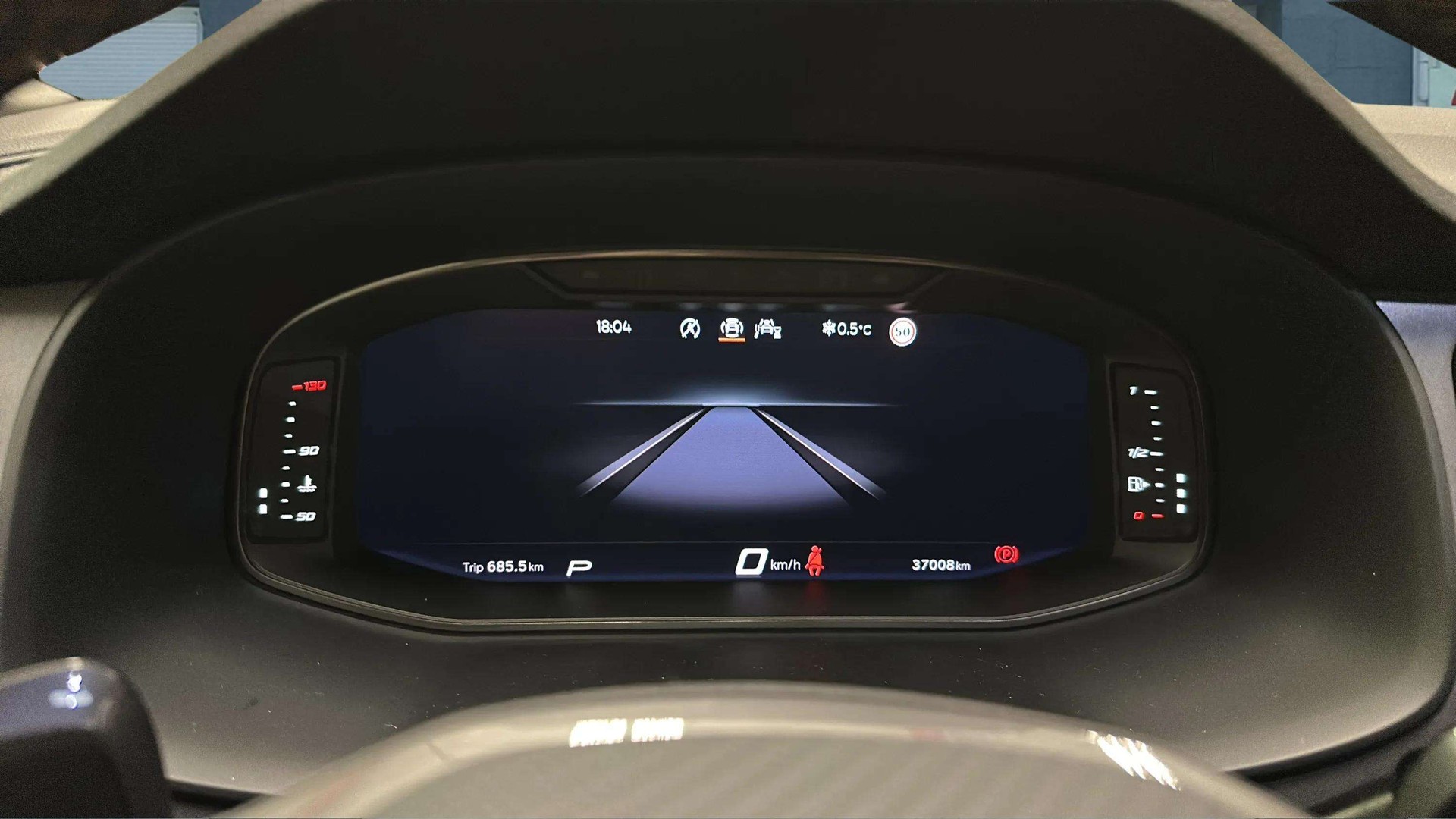 CUPRA Ateca 2.0TSI 4Drive DSG mit AHK + Panoramadach + Beats Soundsystem-image-23