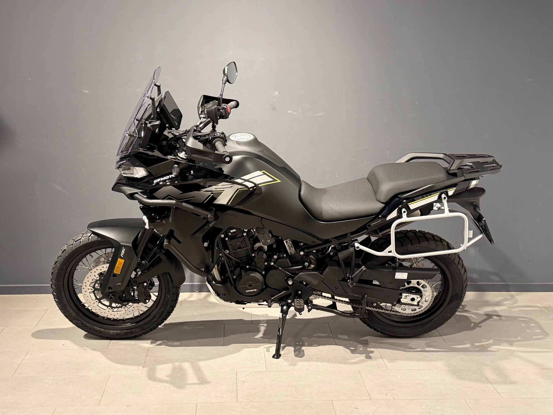CF MOTO 800 MT Explore-showroom-element-3