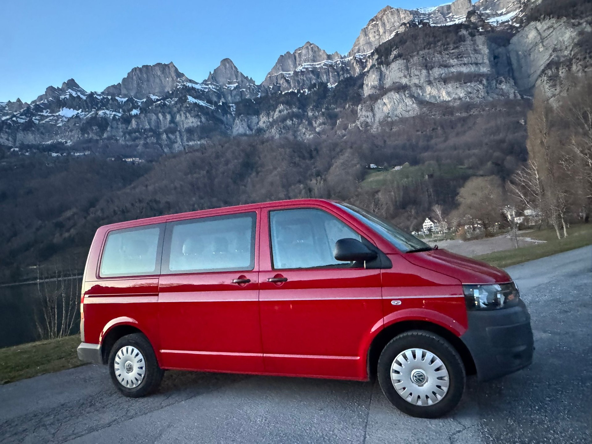 VW T5 2.0 TDI-image-4