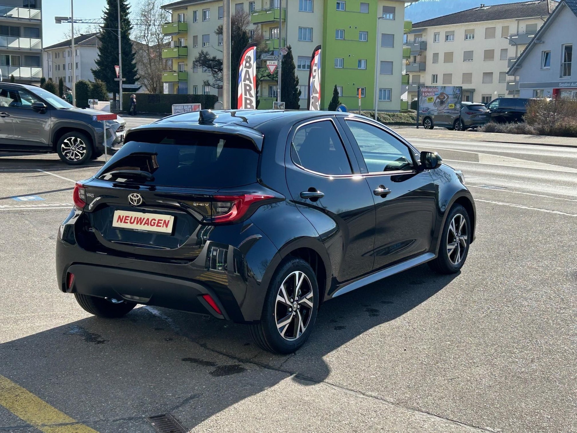 TOYOTA Yaris 1.5 VVT-i HSD Trend-image-7
