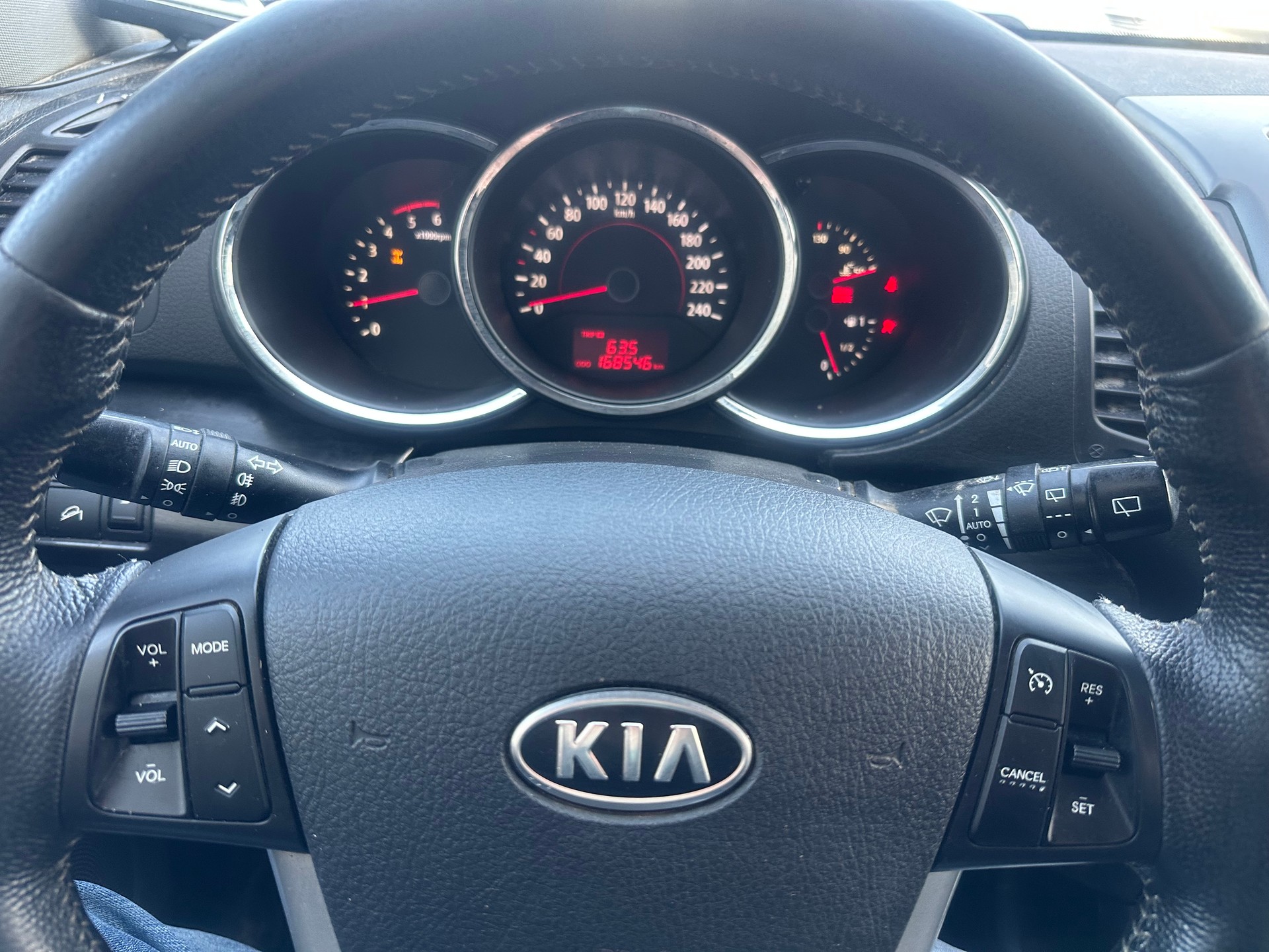 KIA Sorento 2.2 CRDI Trend-image-9