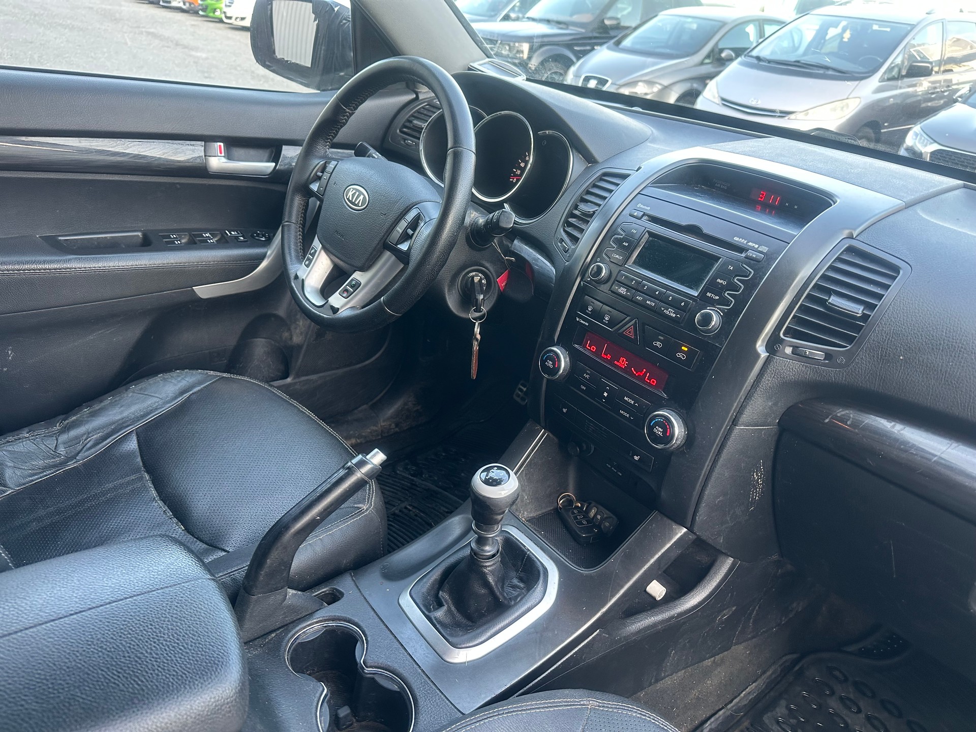 KIA Sorento 2.2 CRDI Trend-image-15