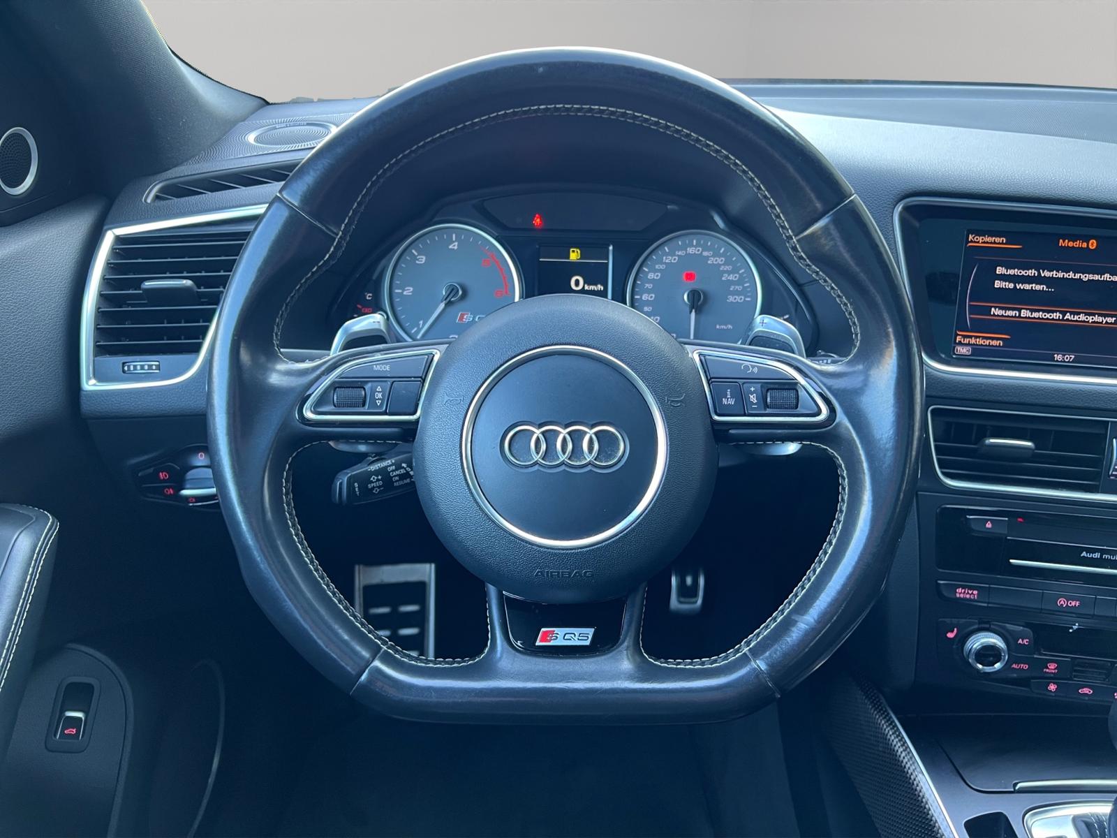 AUDI SQ5 3.0 TDI quattro tiptronic-image-17
