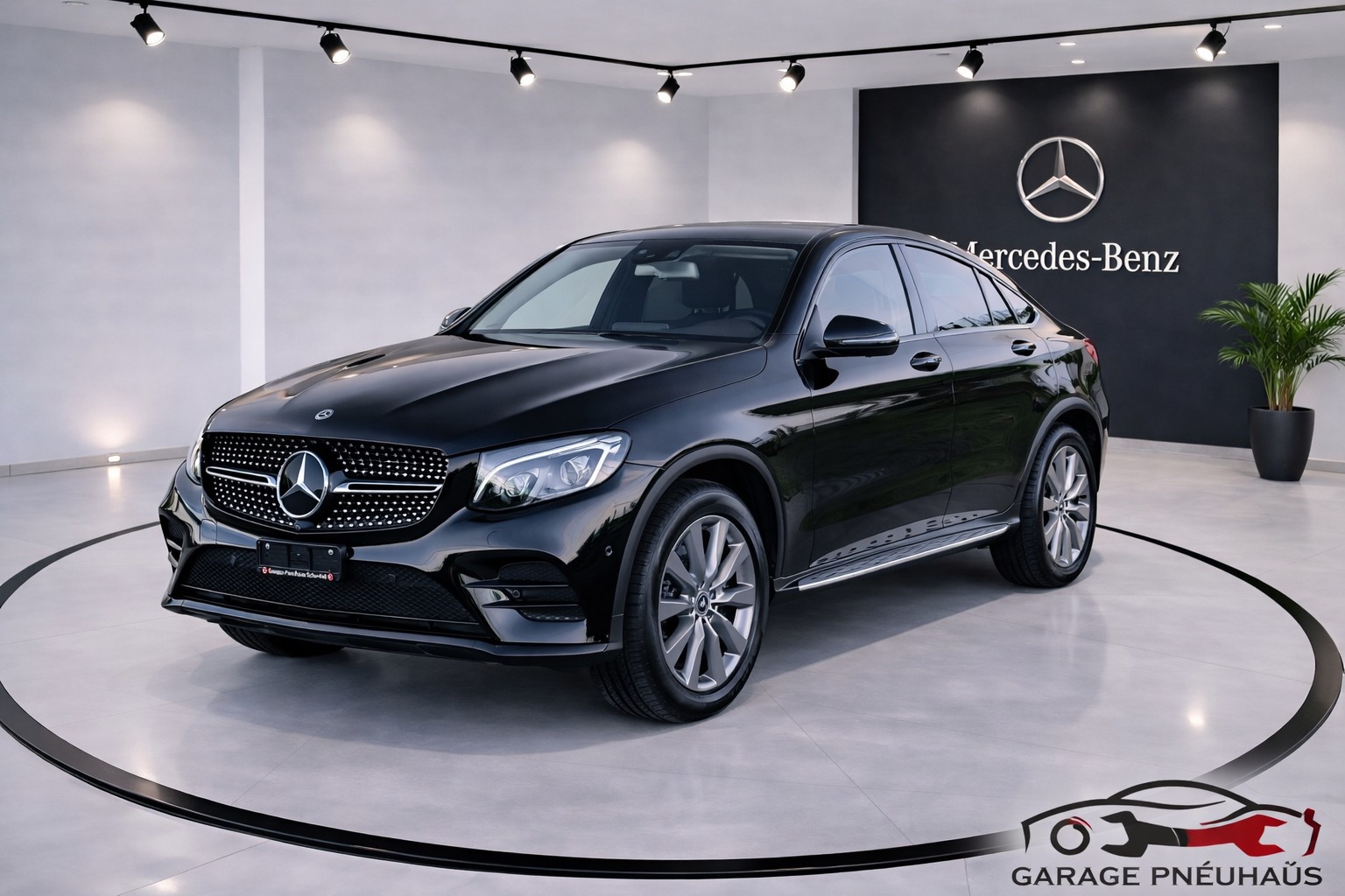 MERCEDES-BENZ GLC Coupé 300 AMG Line 4Matic 9G-Tronic-image-7
