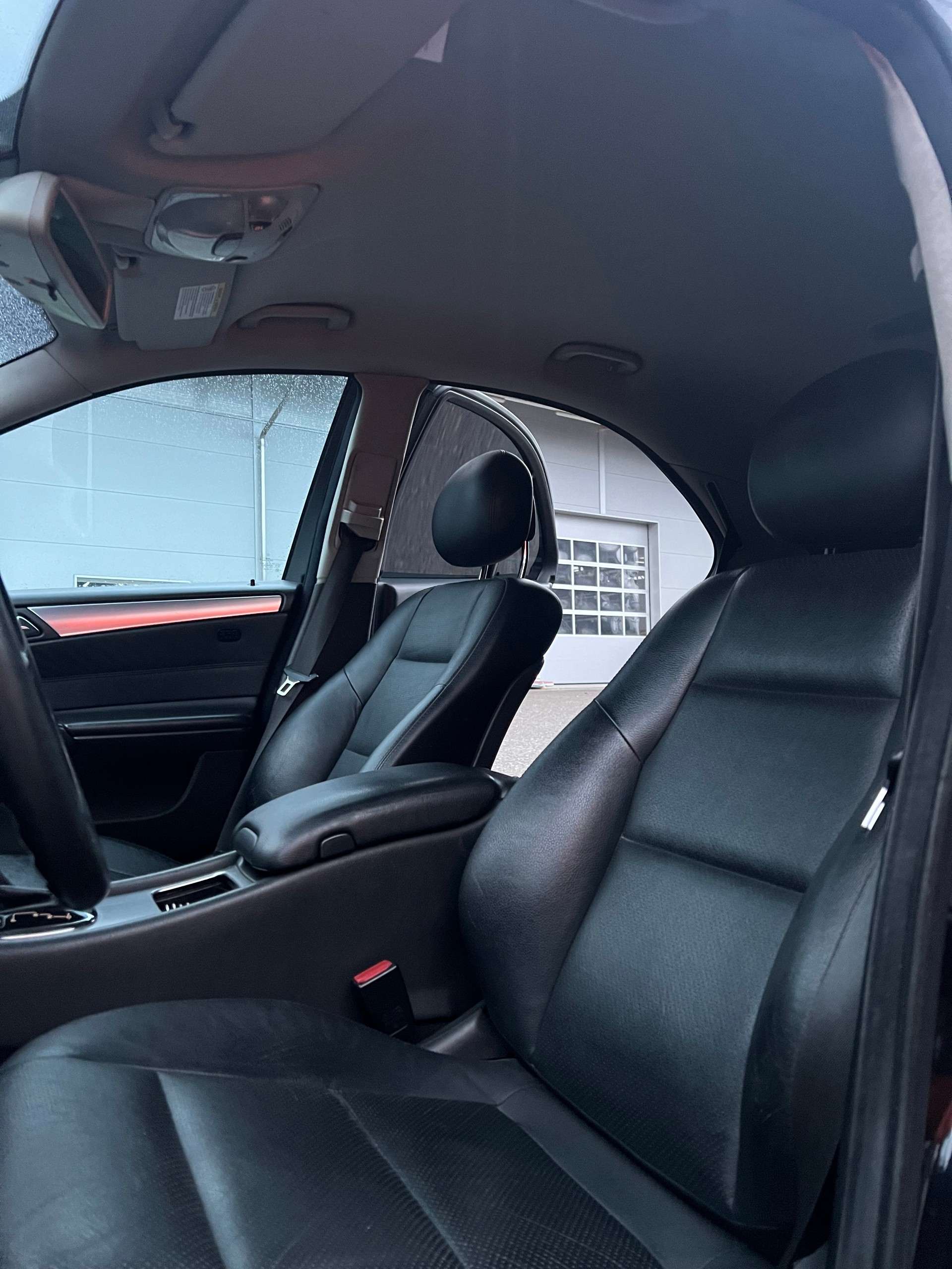 MERCEDES-BENZ Advantages-image-6