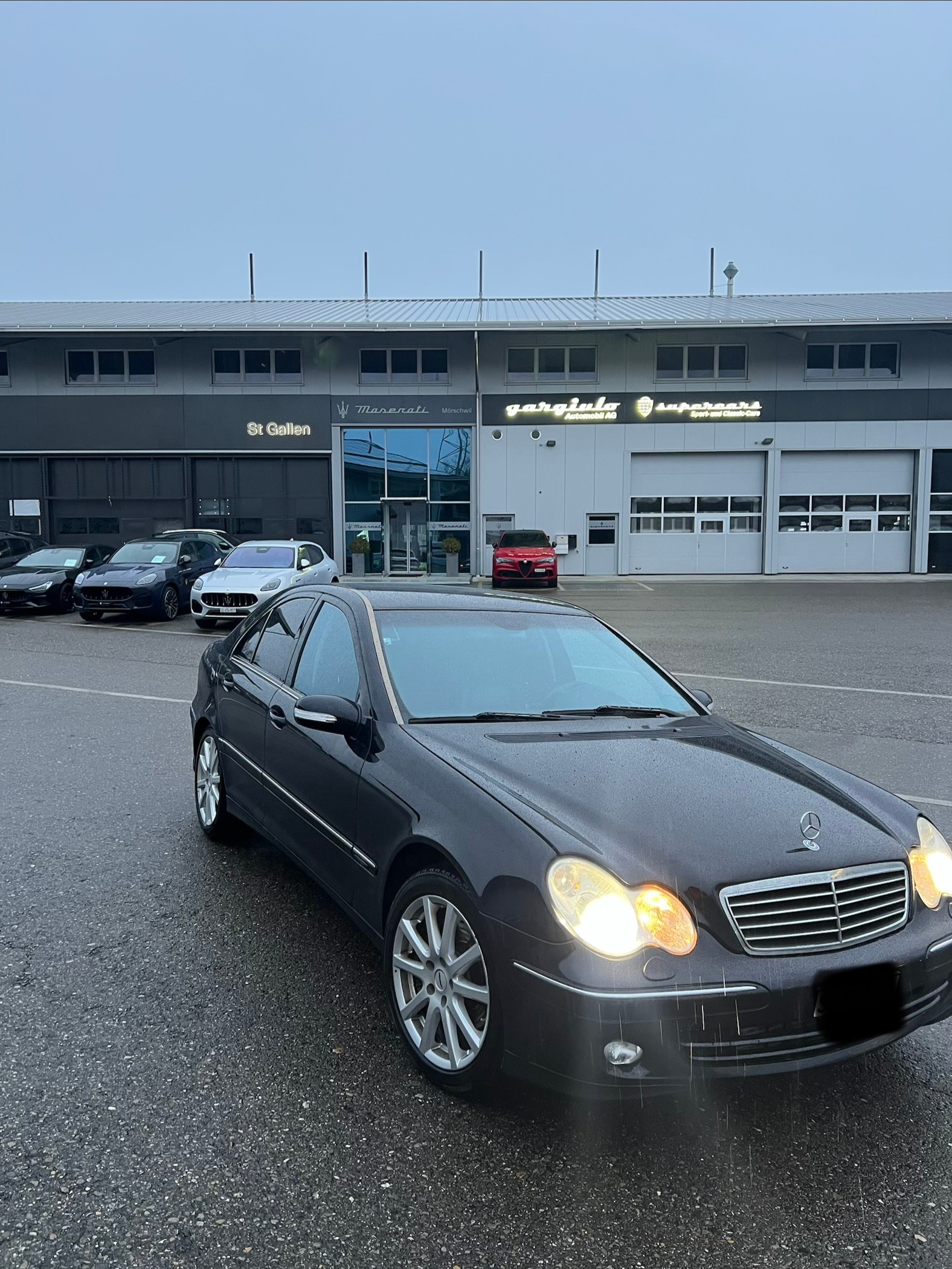 MERCEDES-BENZ Advantages