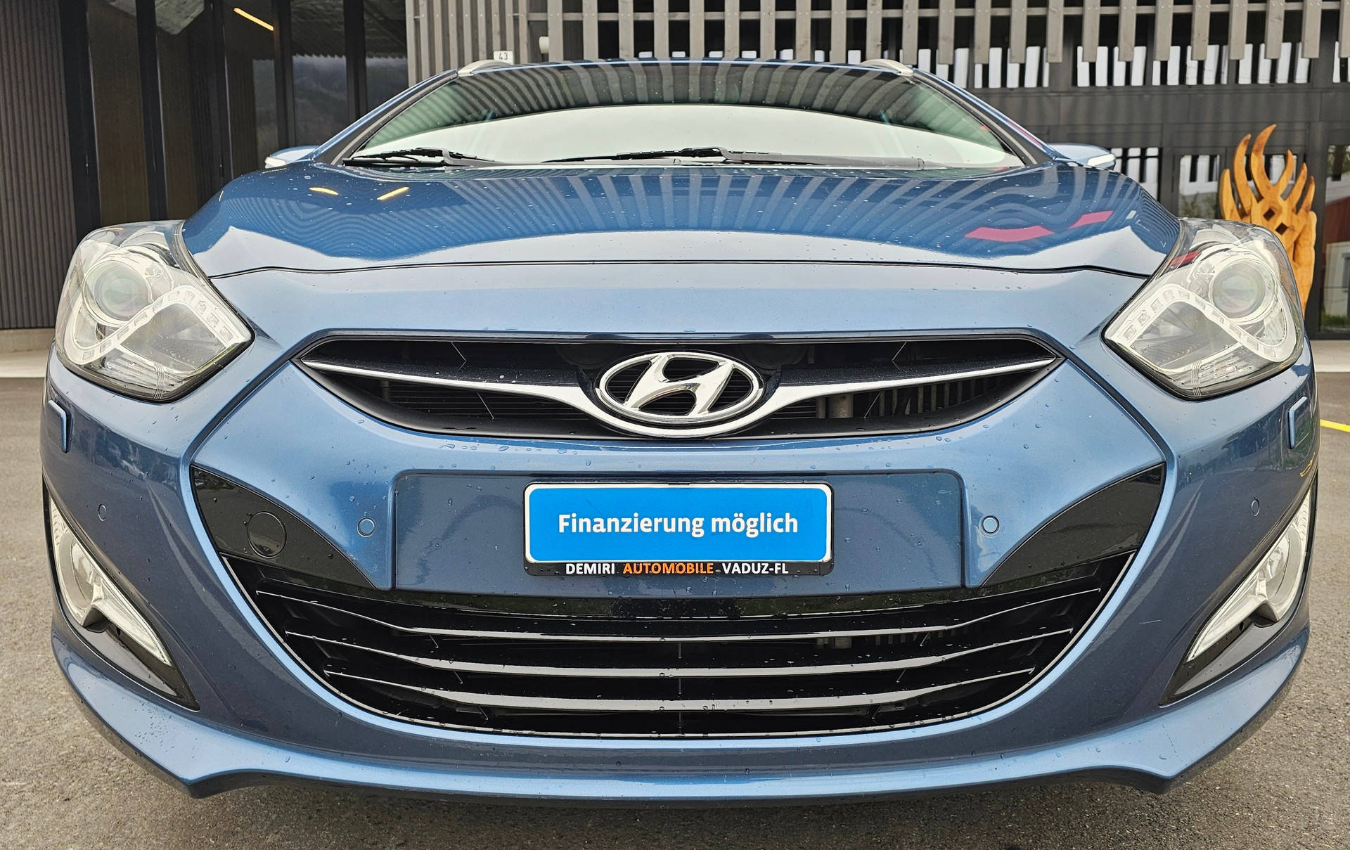 HYUNDAI i40 Wagon 1.7 CRDI Style-image-6