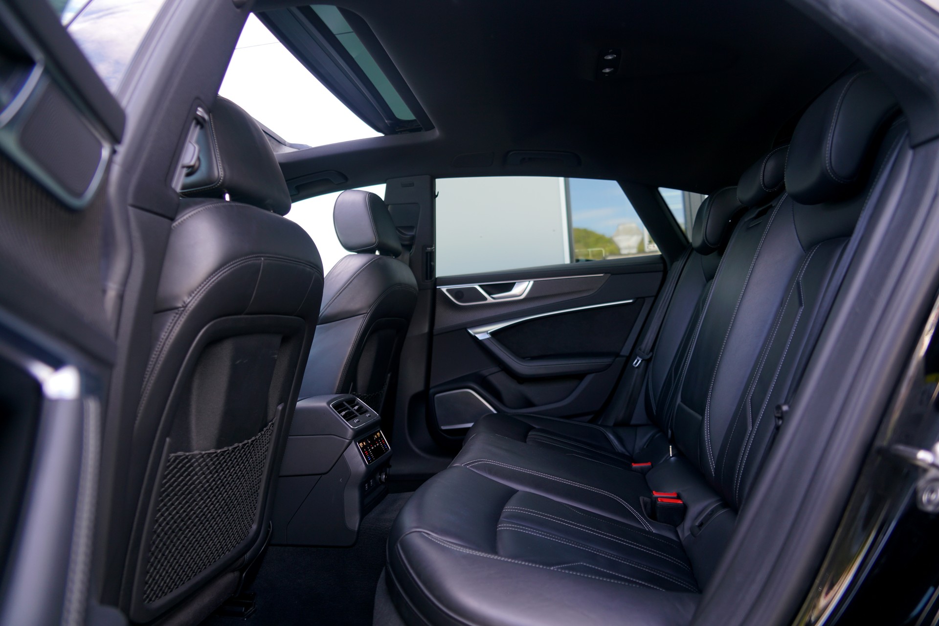 AUDI S7 Sportback TDI quattro S-tronic (CH)-image-6