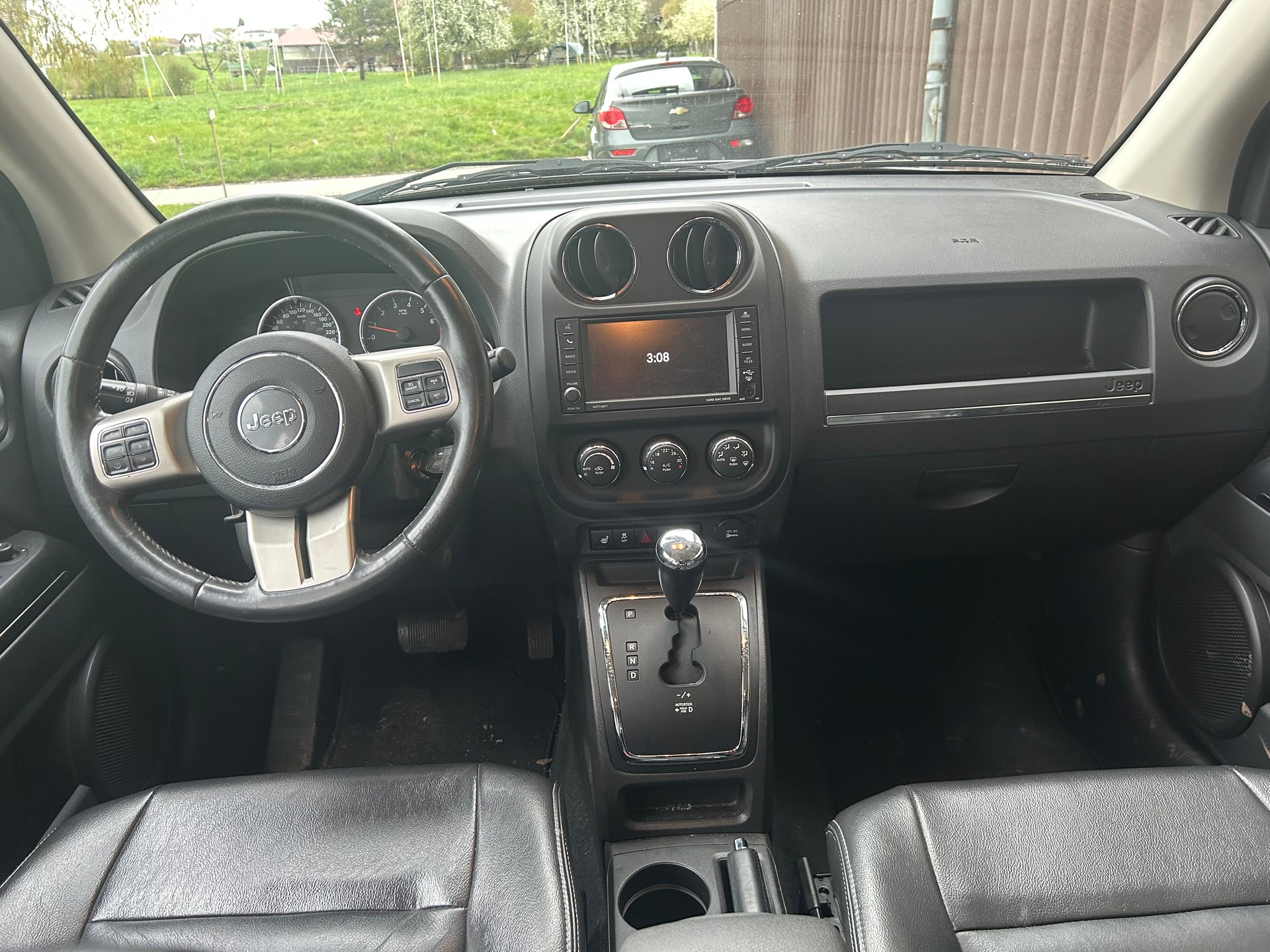 JEEP Compass 2.4 Limited CVT-image-10