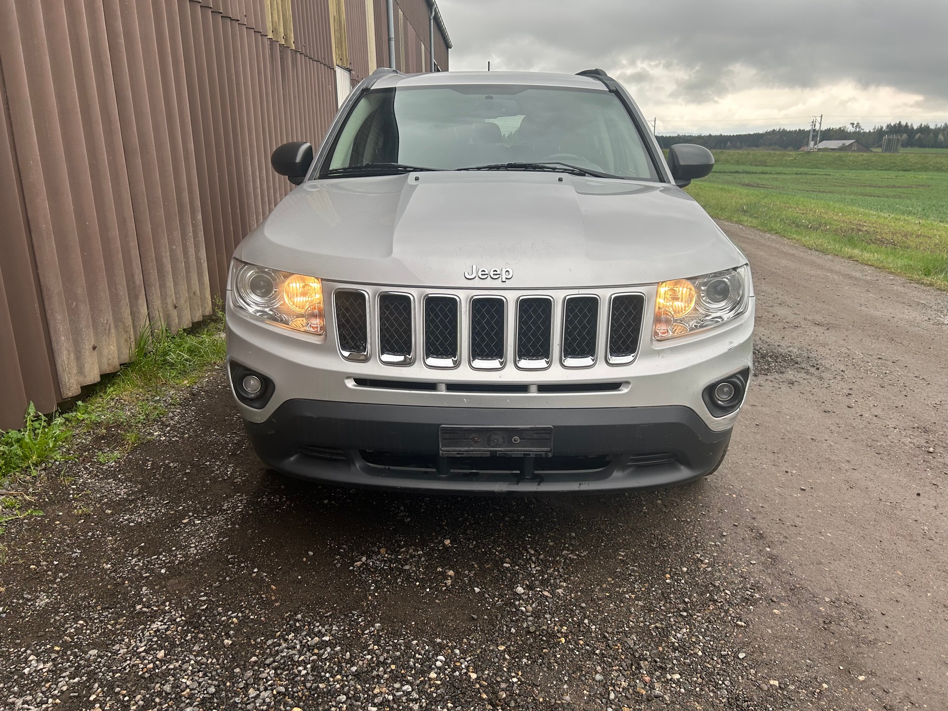 JEEP Compass 2.4 Limited CVT-image-1