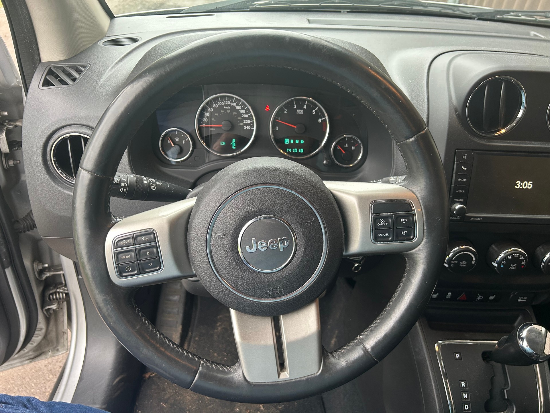 JEEP Compass 2.4 Limited CVT-image-8