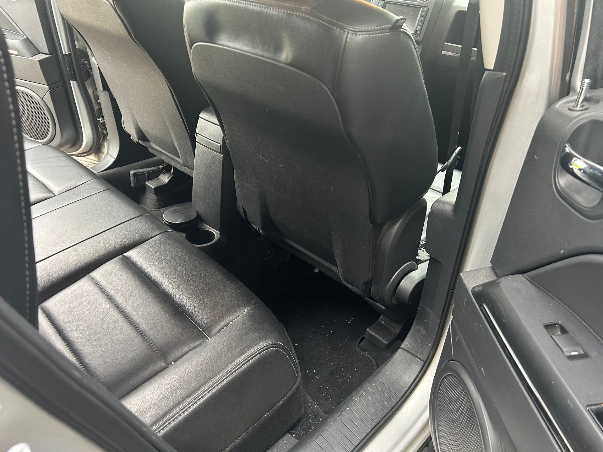 JEEP Compass 2.4 Limited CVT-image-14