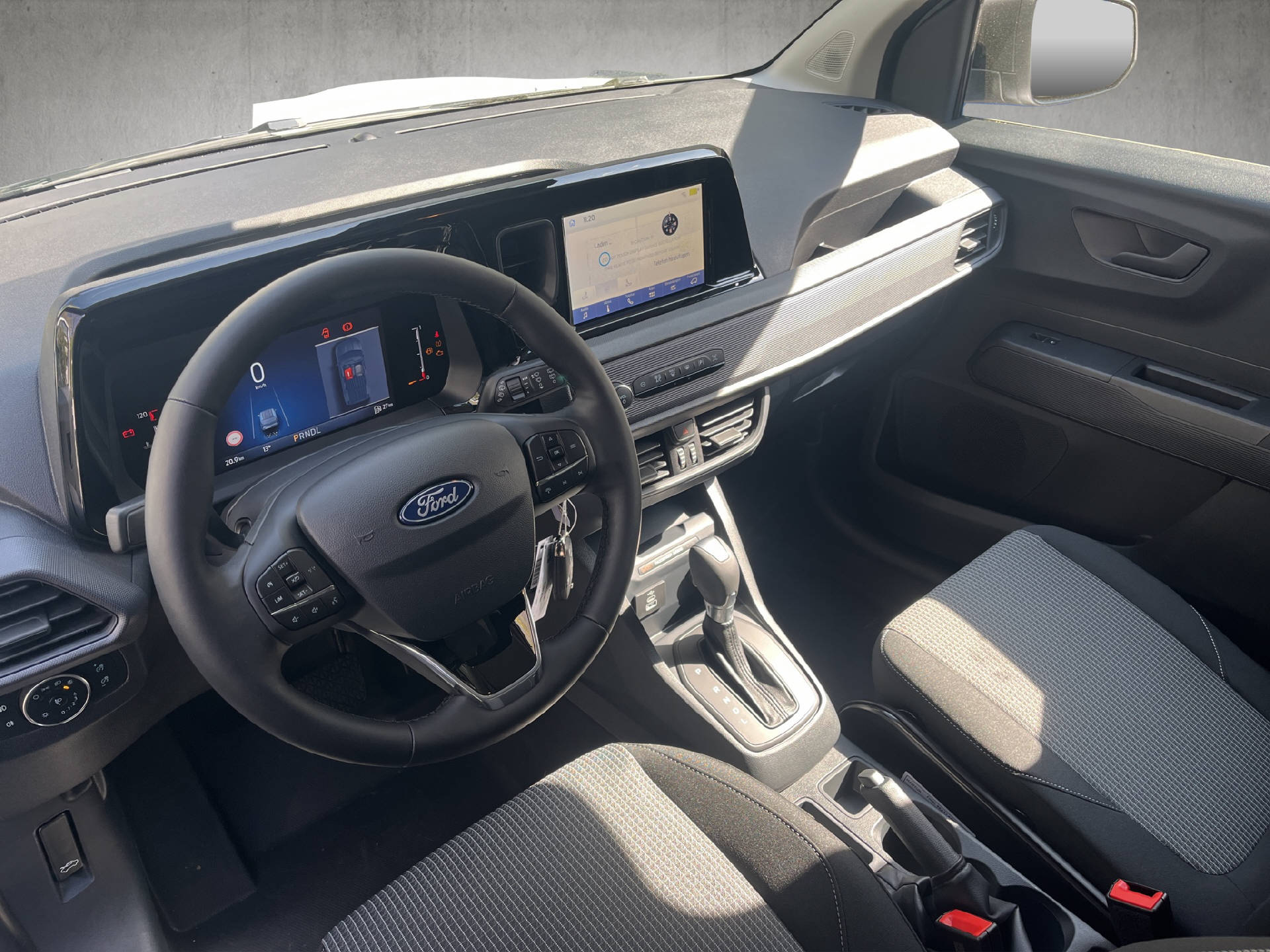 FORD Transit Courier Van 1.0 EcoBoost Trend-image-13
